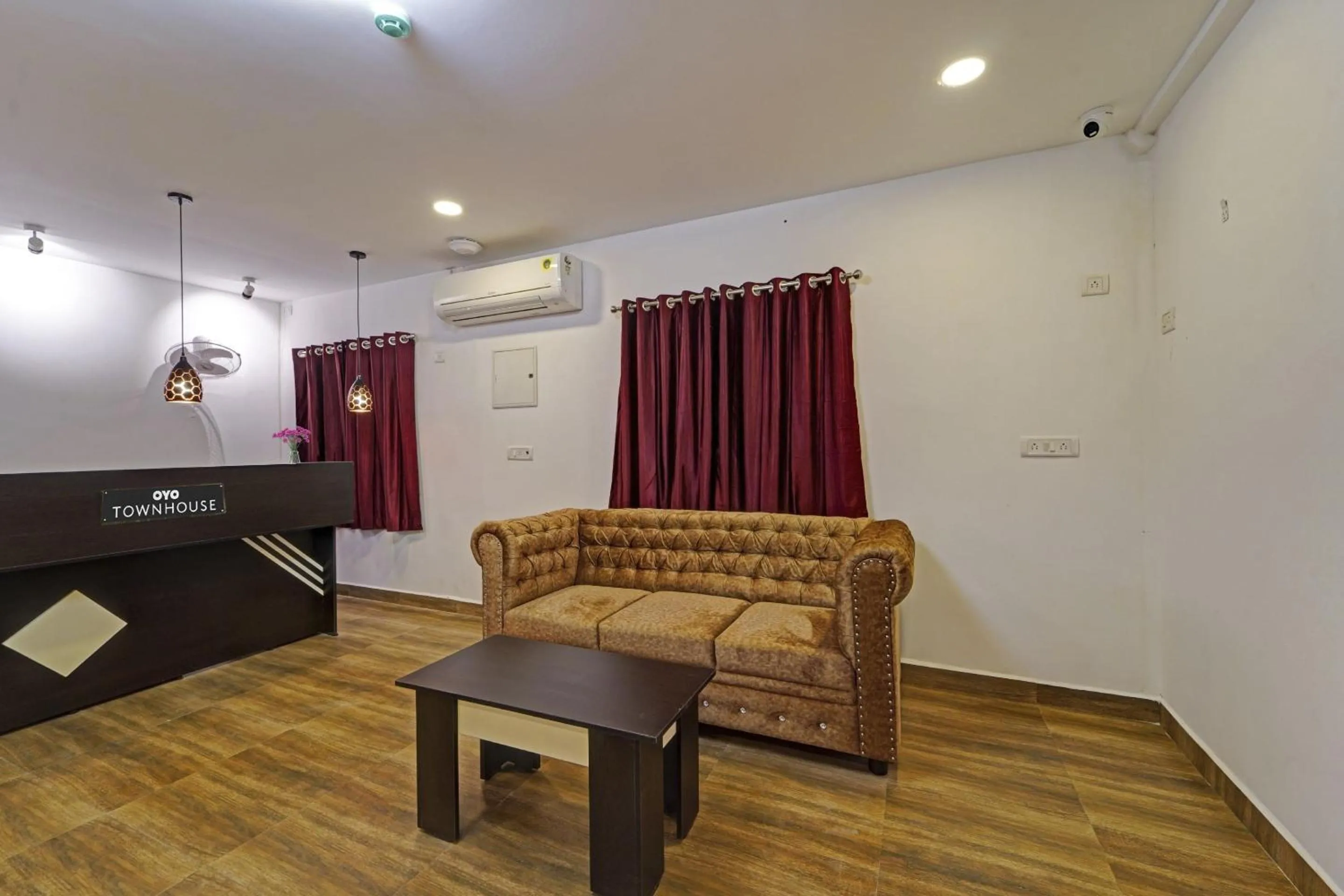 Lobby or reception in Super Townhouse ORCHID RESIDENCY Near T.Nagar