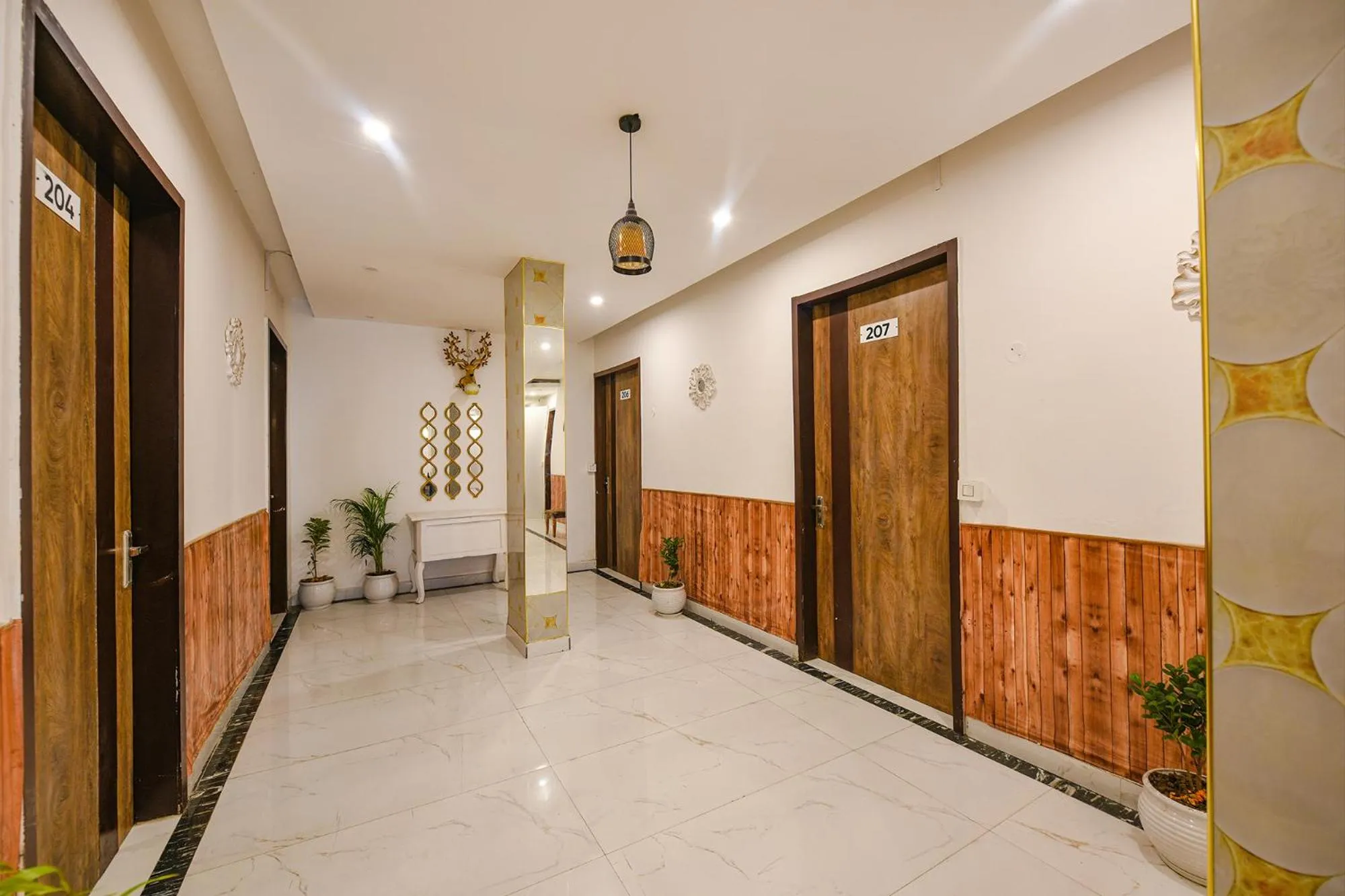 Lobby or reception in FabHotel The Dreams