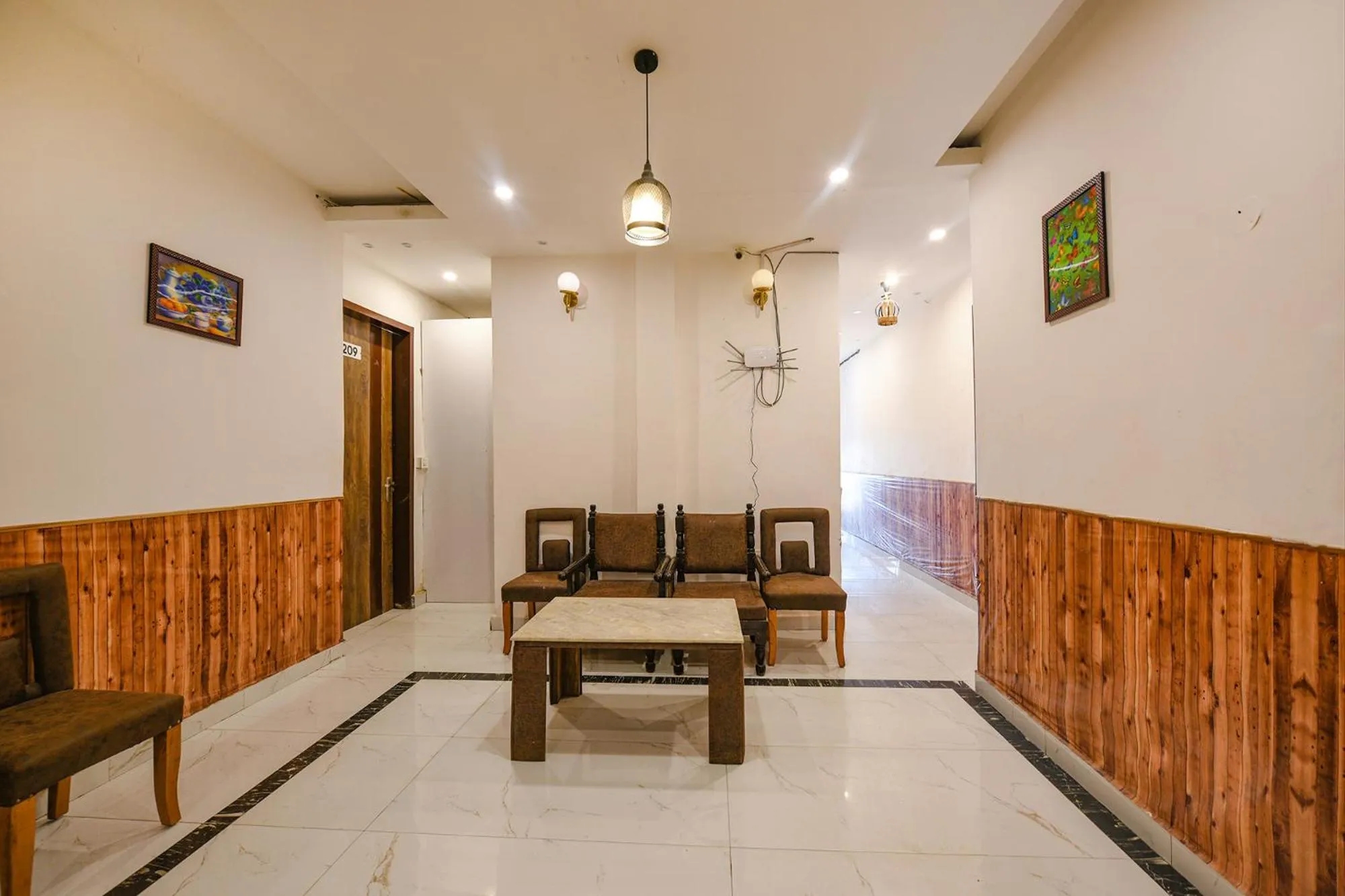 Seating area in FabHotel The Dreams