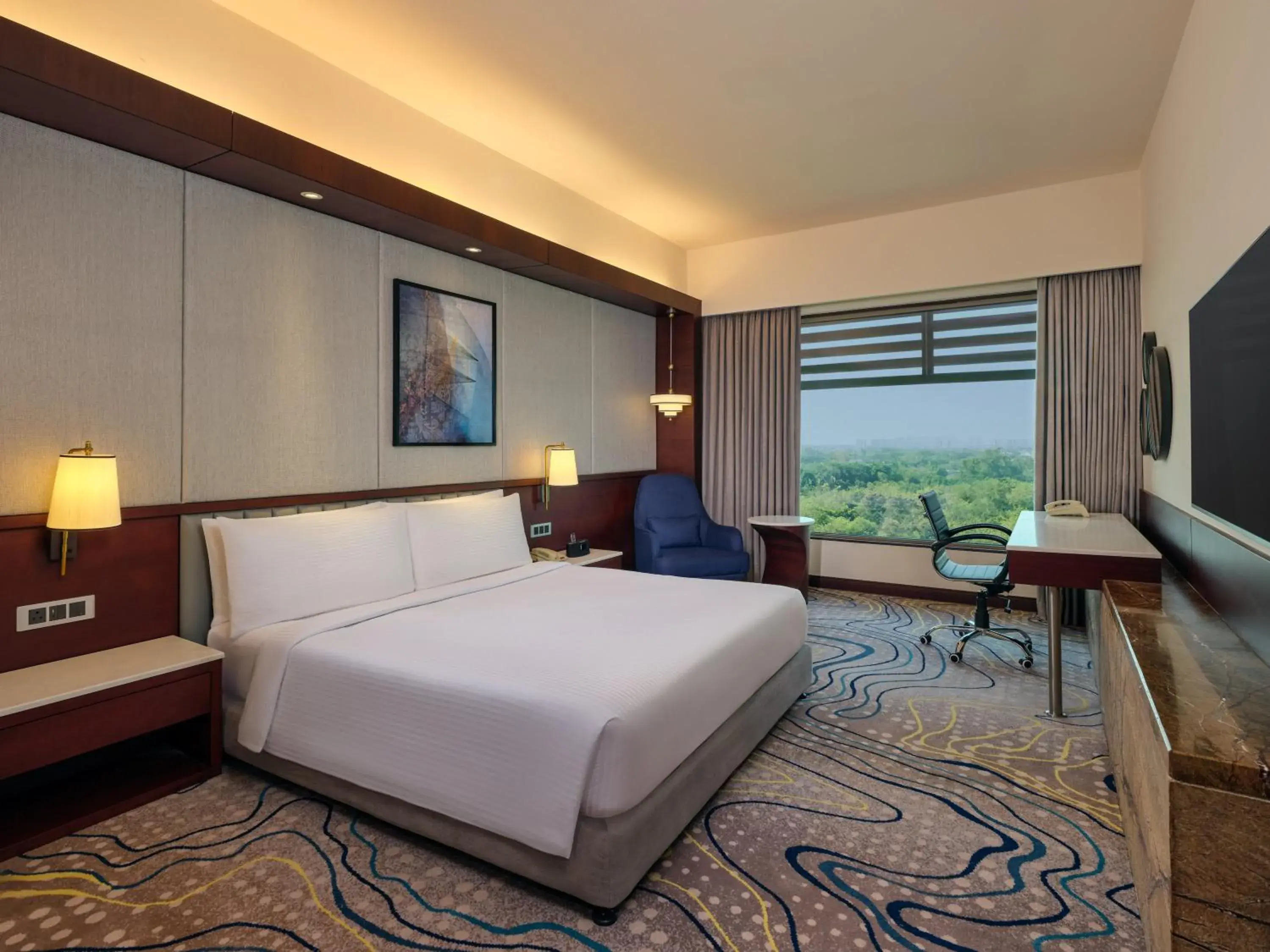 Photo of the whole room, Bed in Crowne Plaza Ahmedabad City Centre by IHG Photo of the whole room, Bed in Crowne Plaza Ahmedabad City Centre by IHG
