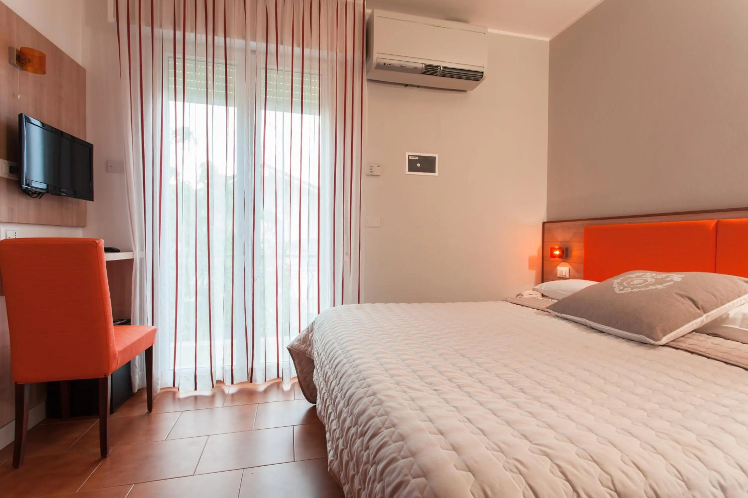 Bed in B&B Airone Cervia - Camere e Appartamenti