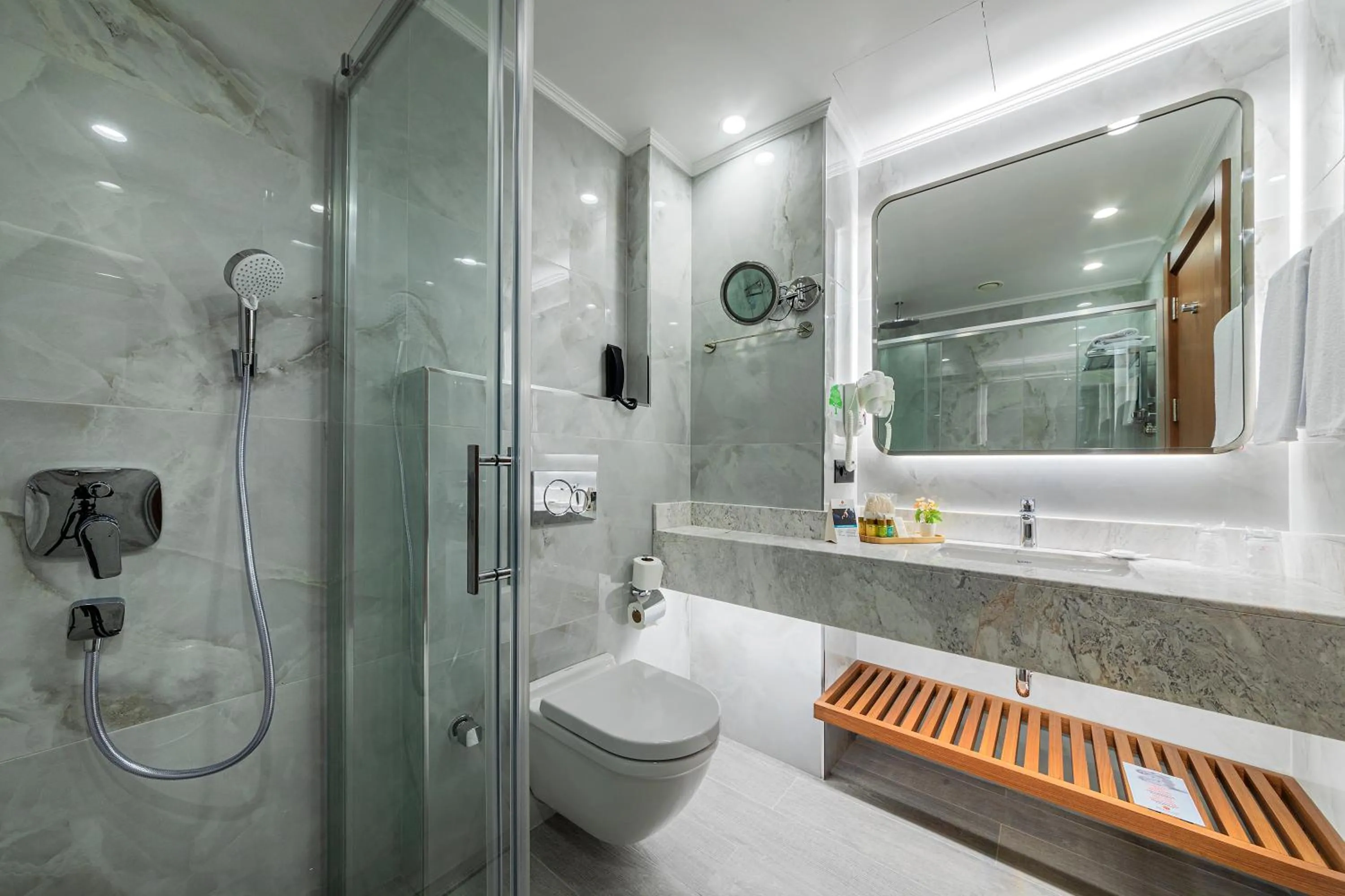 Bathroom in Mukarnas Pera Hotel