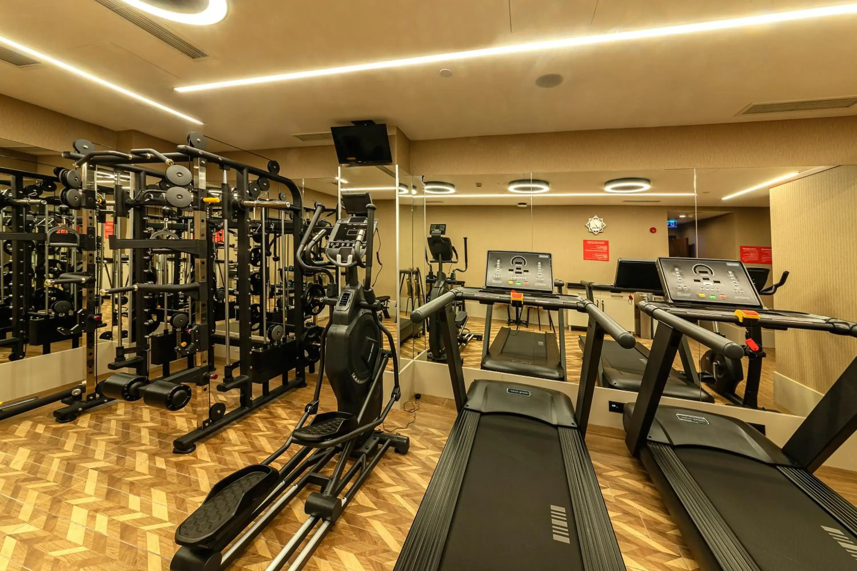 Fitness centre/facilities in Mukarnas Pera Hotel Fitness centre/facilities in Mukarnas Pera Hotel