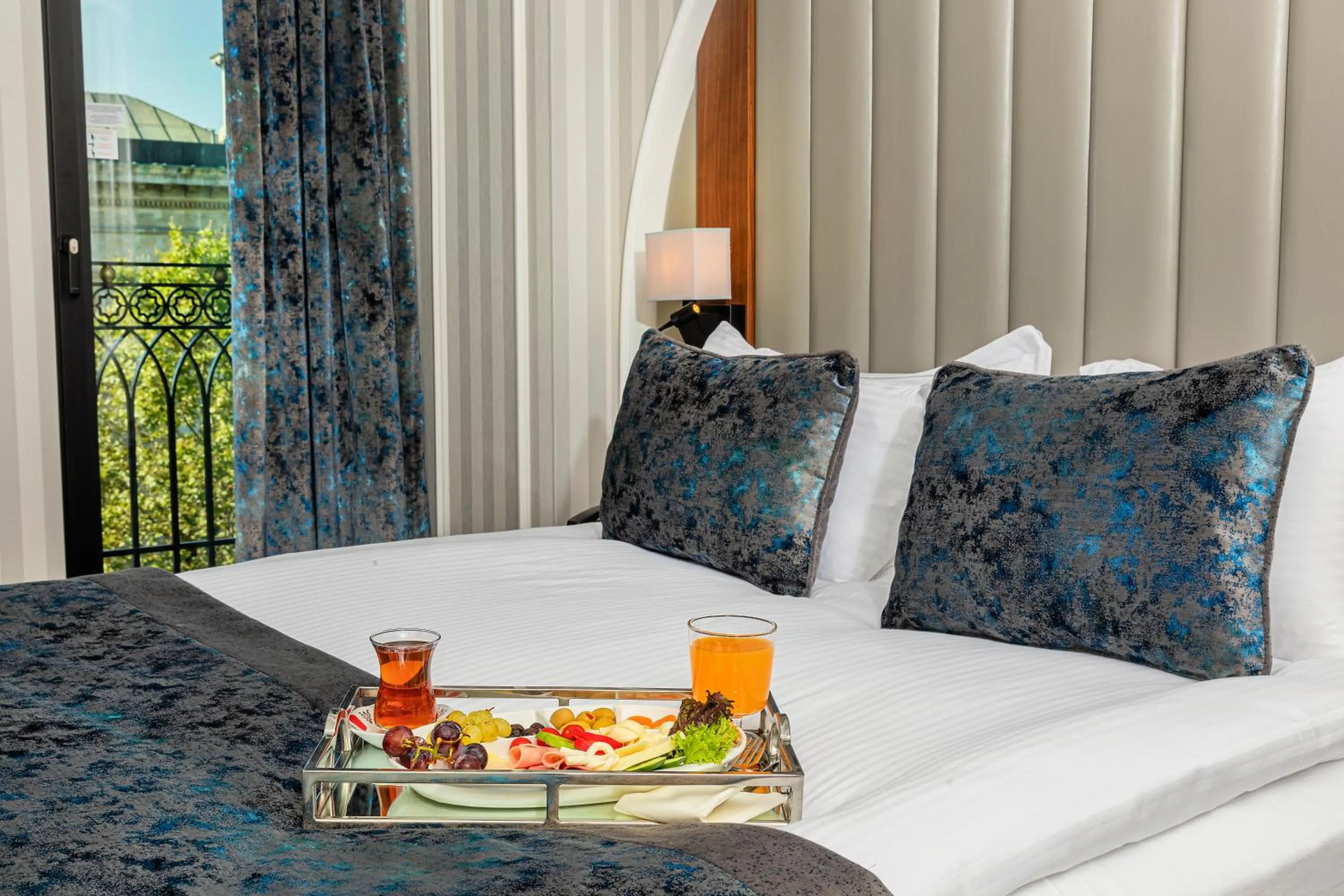 Bed in Mukarnas Pera Hotel