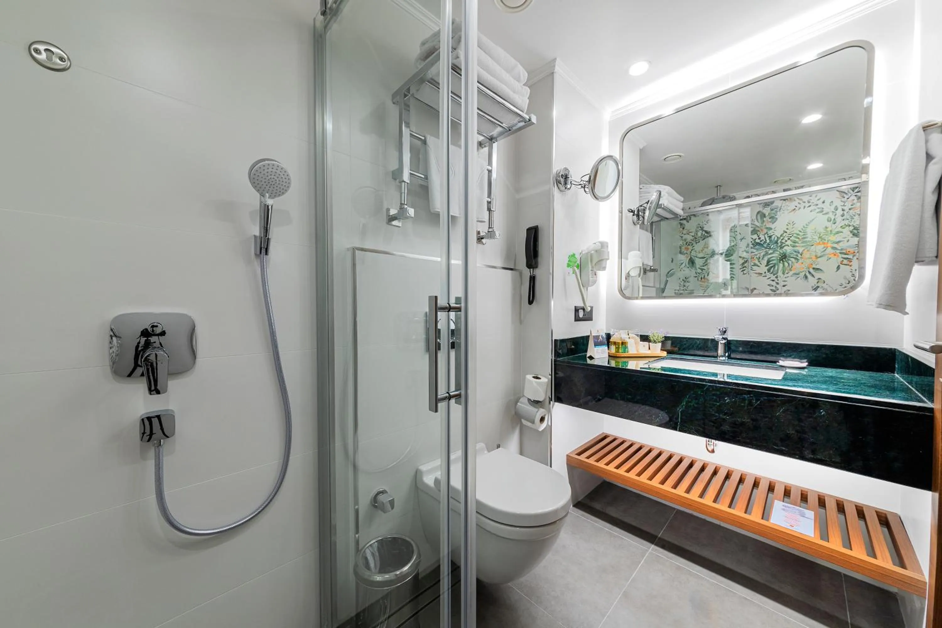 Bathroom in Mukarnas Pera Hotel