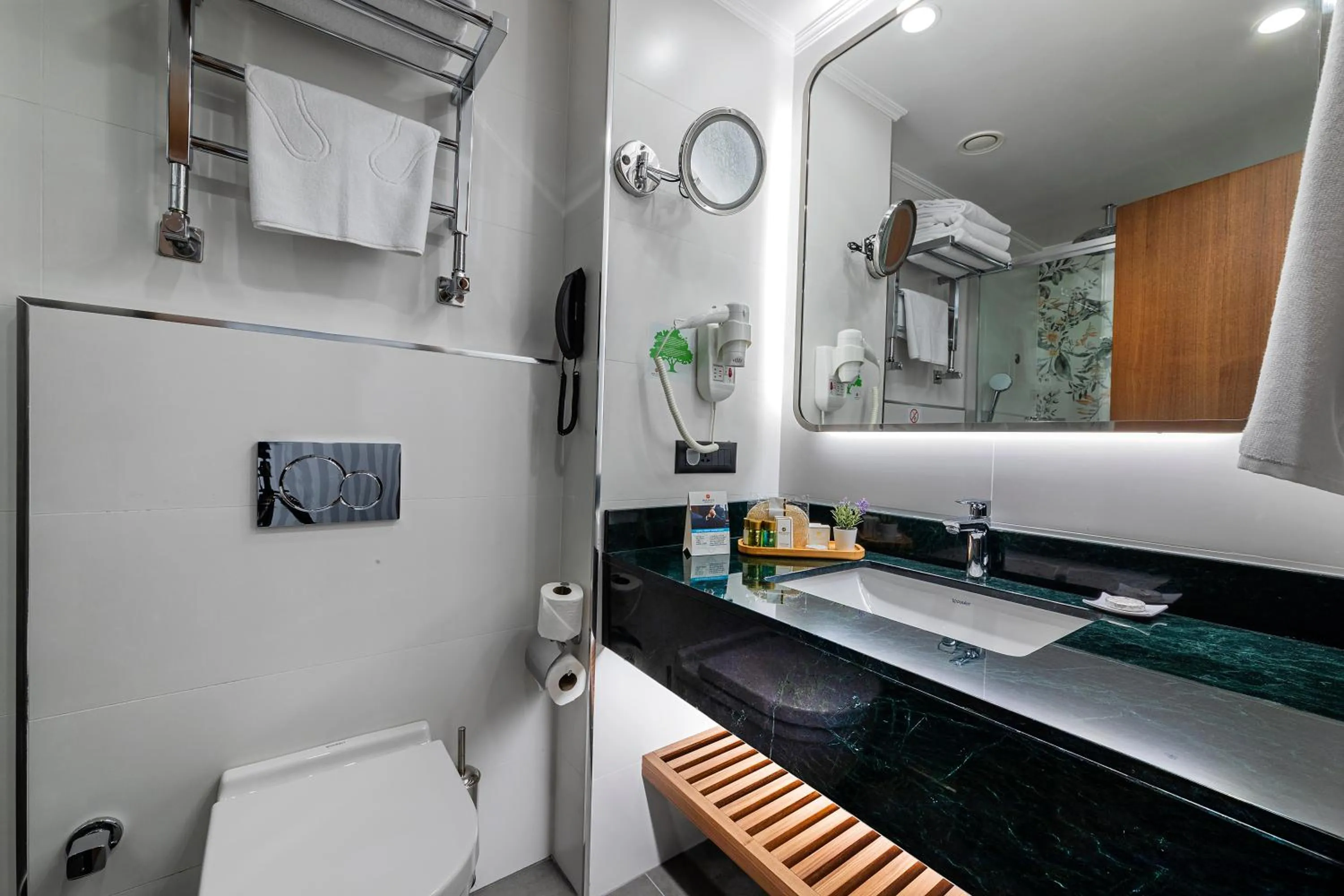 Bathroom in Mukarnas Pera Hotel