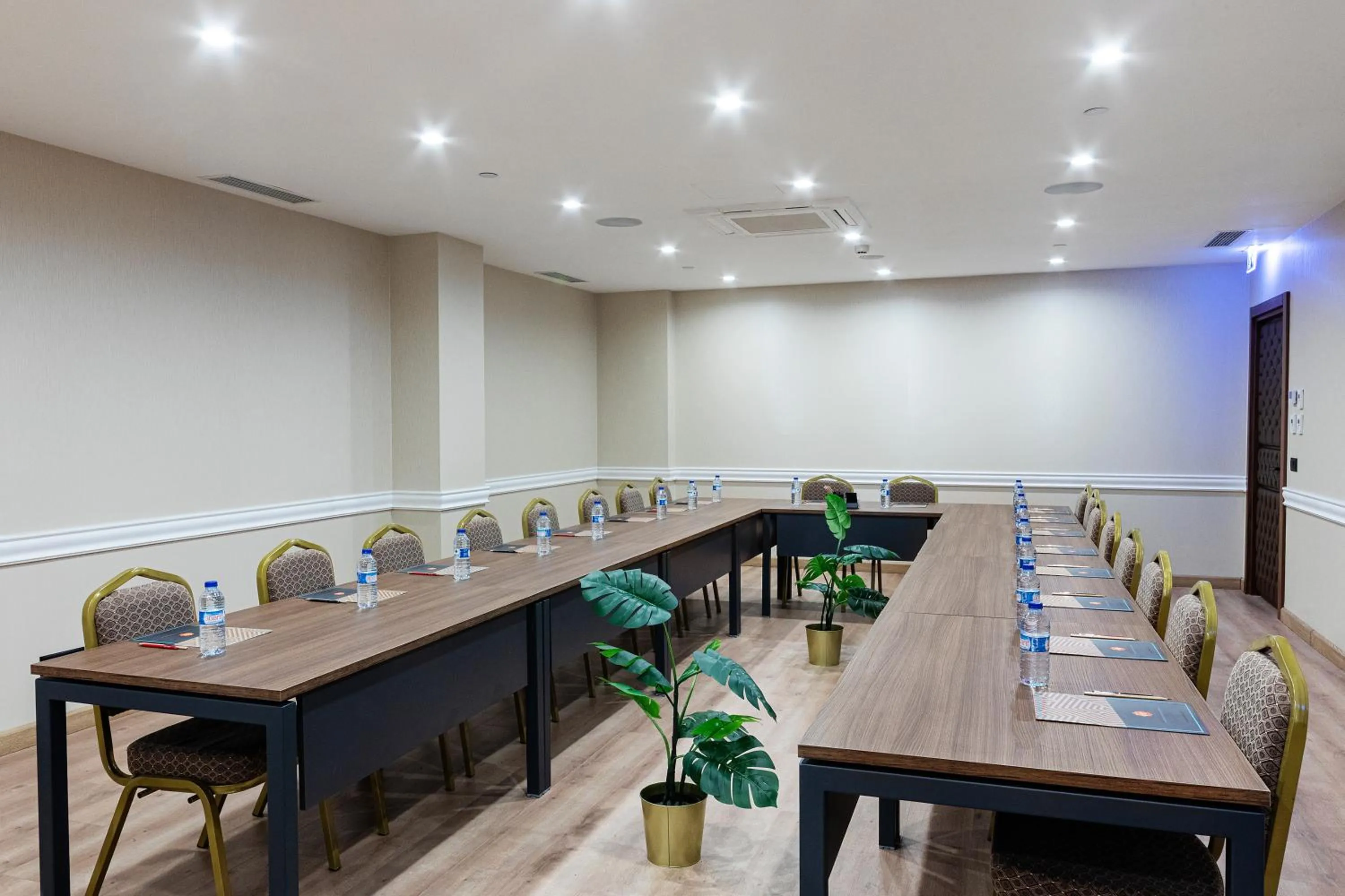 Meeting/conference room in Mukarnas Pera Hotel