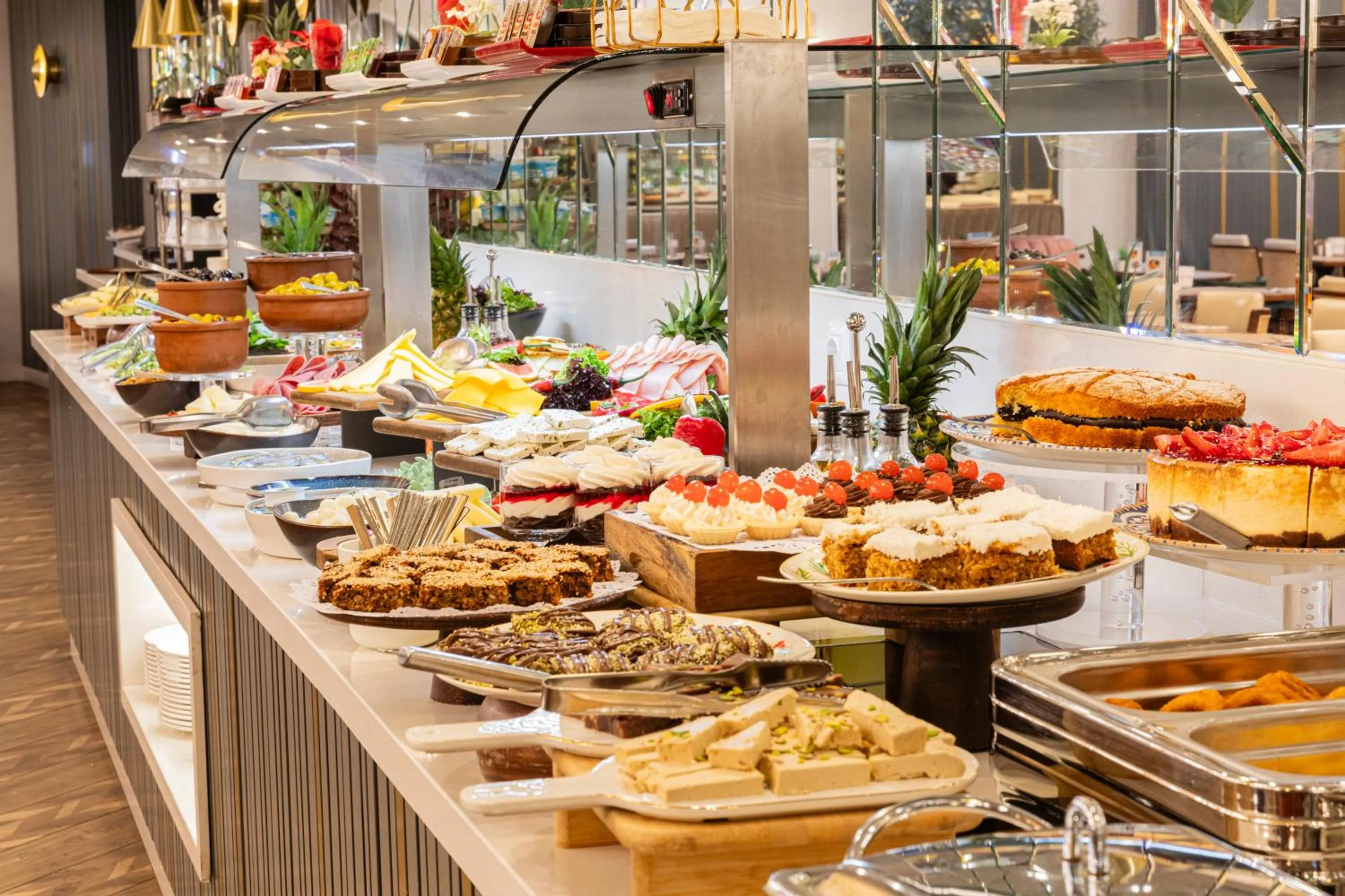 Breakfast in Mukarnas Pera Hotel