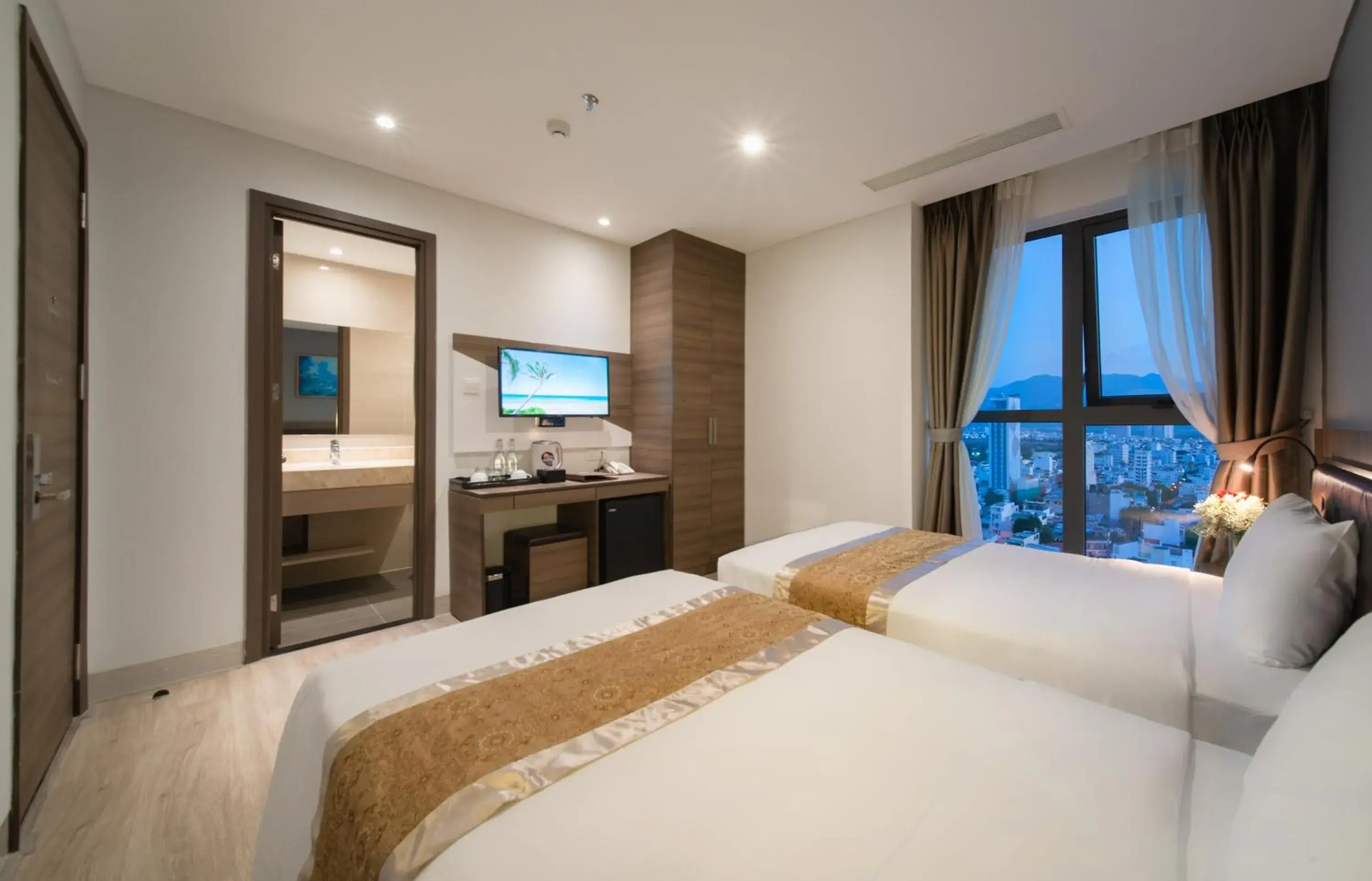 Suite with City View in Zenia Boutique Hotel Nha Trang Suite with City View in Zenia Boutique Hotel Nha Trang