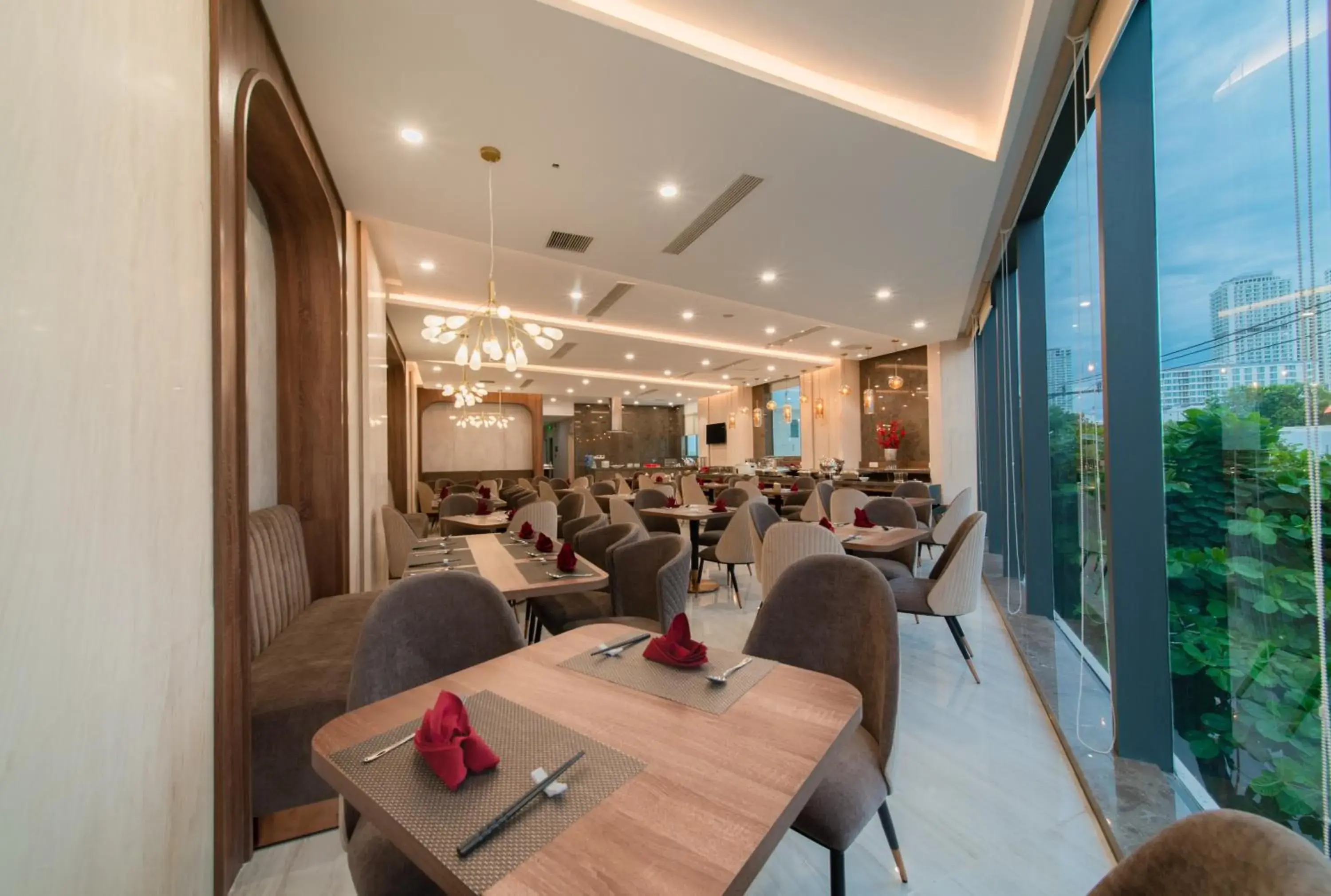 Restaurant/places to eat in Zenia Boutique Hotel Nha Trang Restaurant/places to eat in Zenia Boutique Hotel Nha Trang