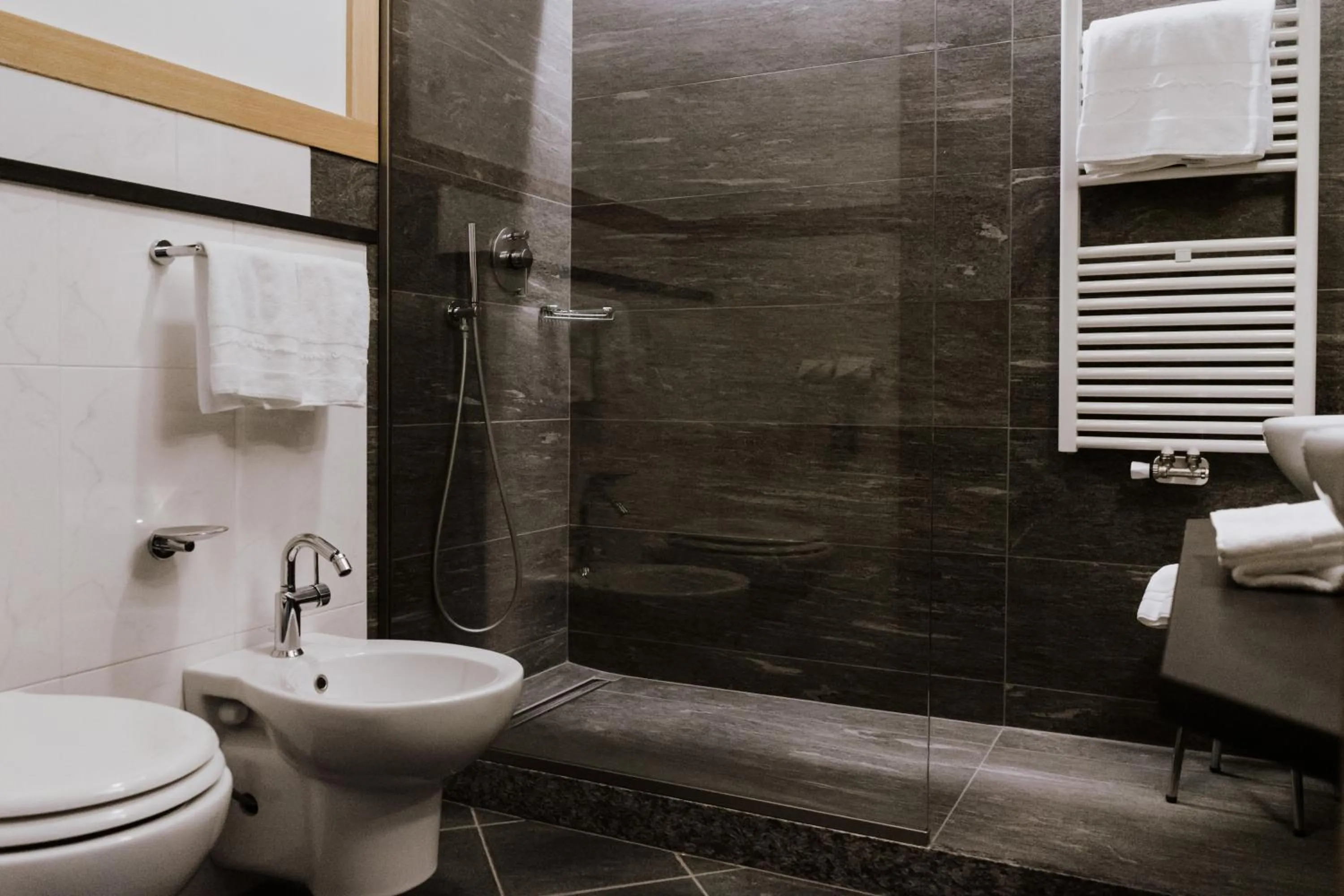 Shower in Hotel Lac Salin Spa & Mountain Resort