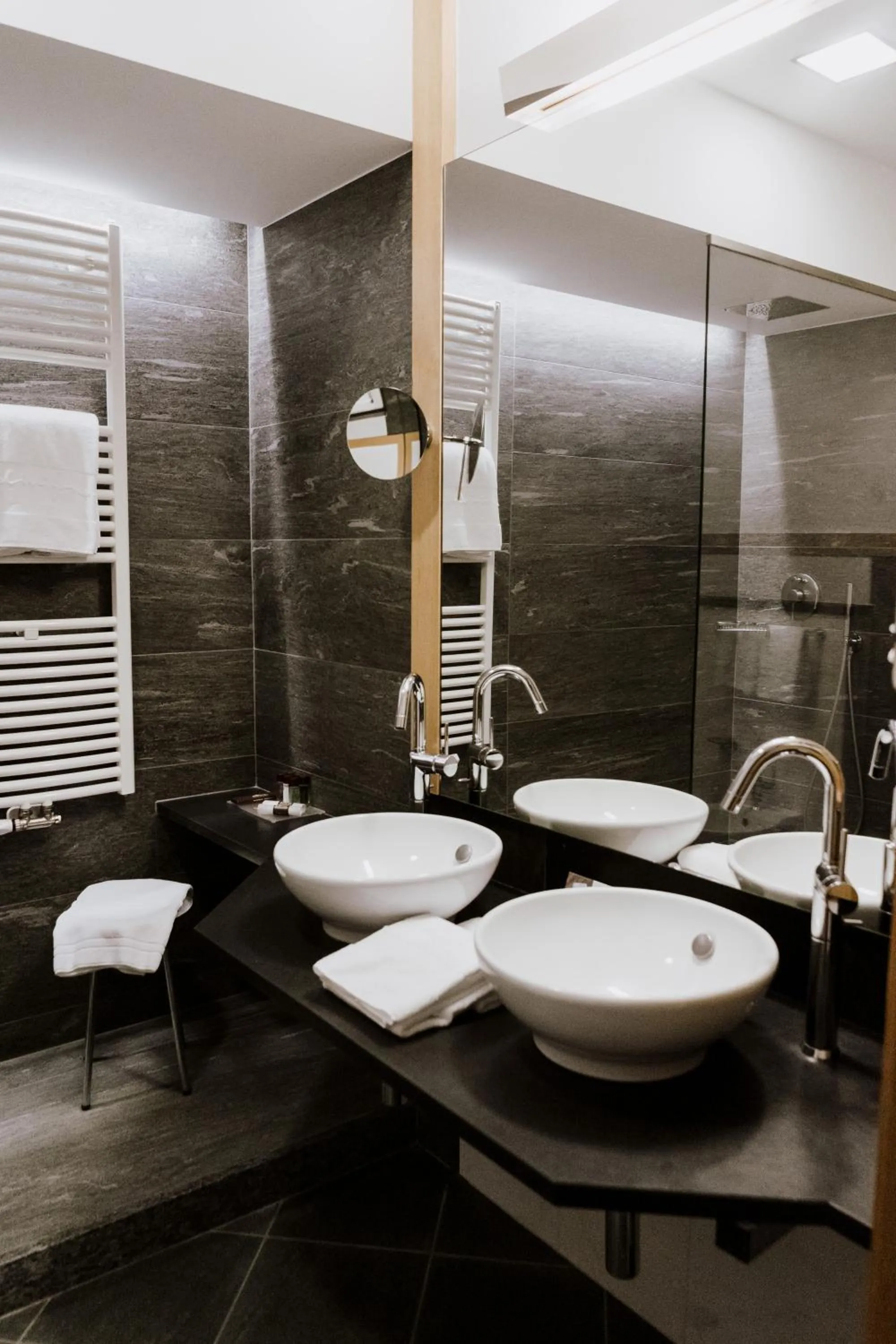 Shower in Hotel Lac Salin Spa & Mountain Resort