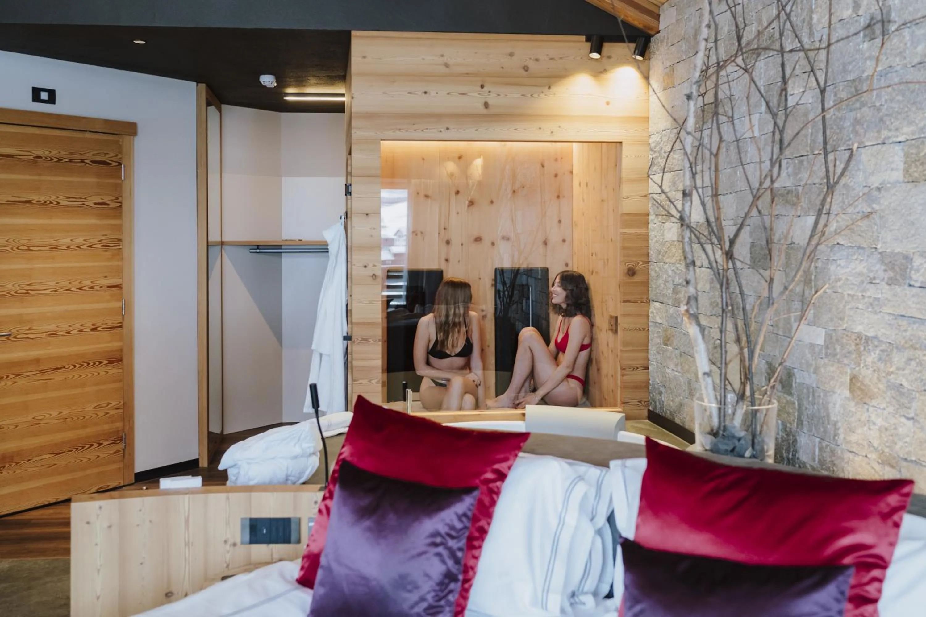 Sauna in Hotel Lac Salin Spa & Mountain Resort