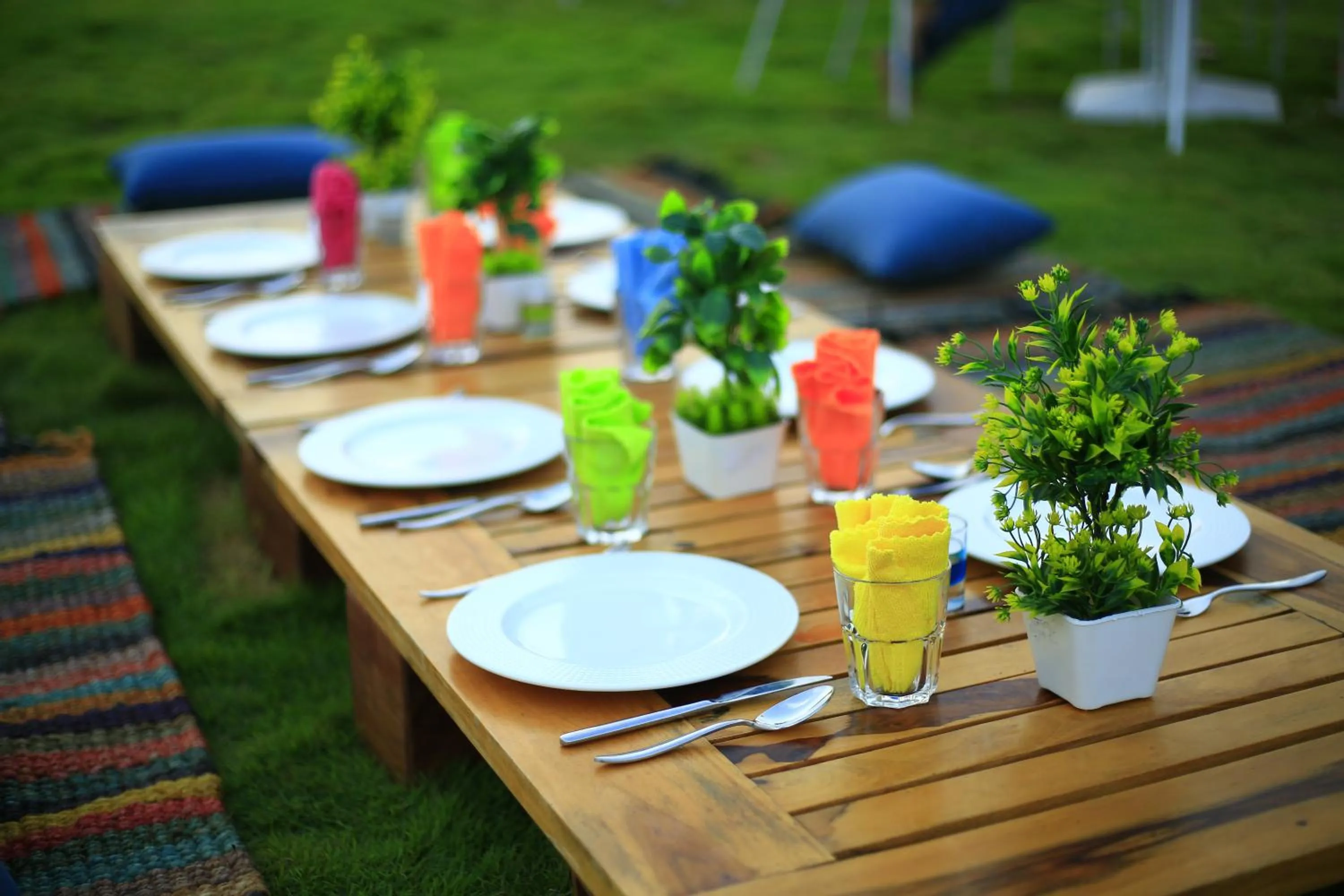 Restaurant/places to eat in The Fern Seaside Luxurious Tent Resort Diu