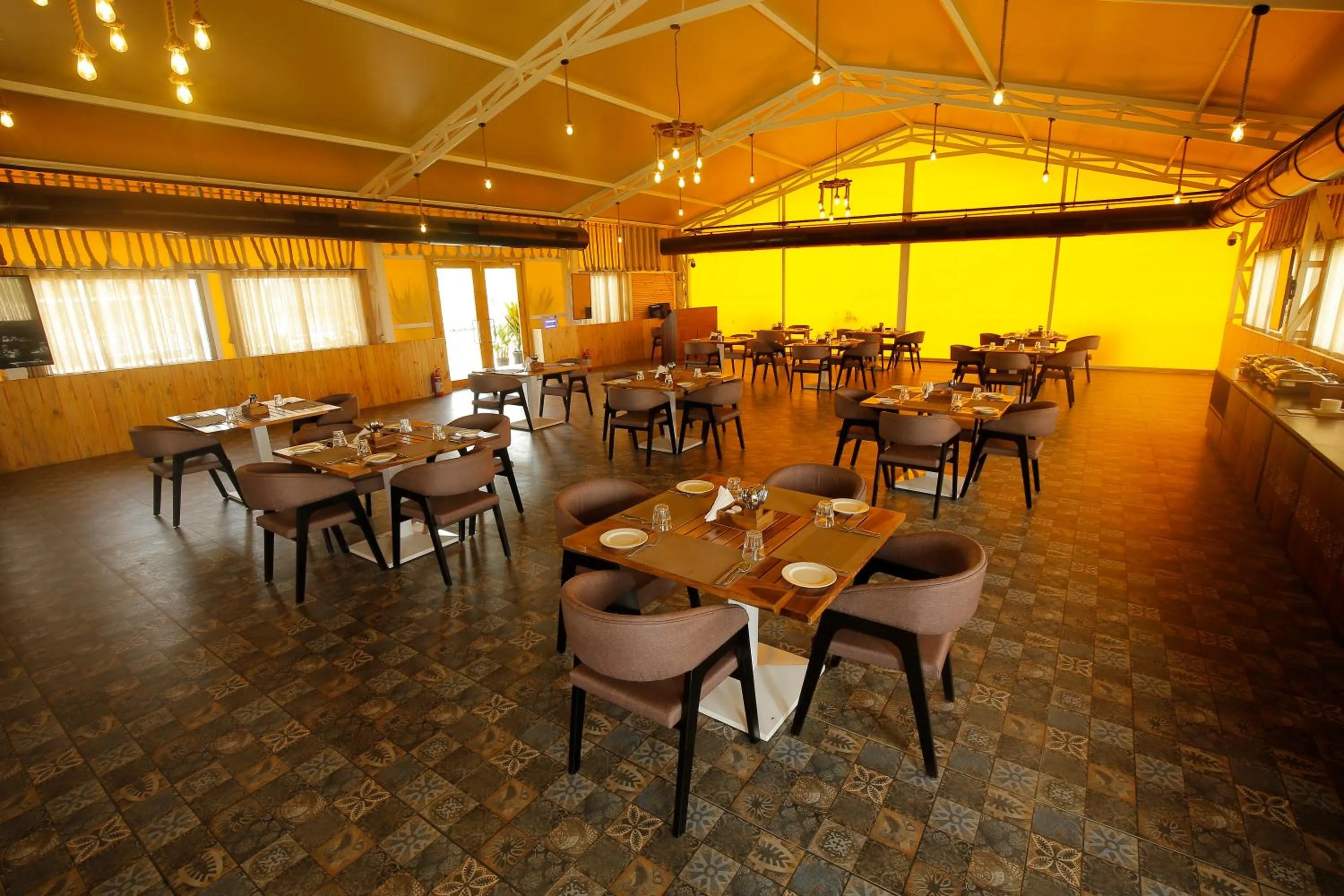 Restaurant/places to eat in The Fern Seaside Luxurious Tent Resort Diu