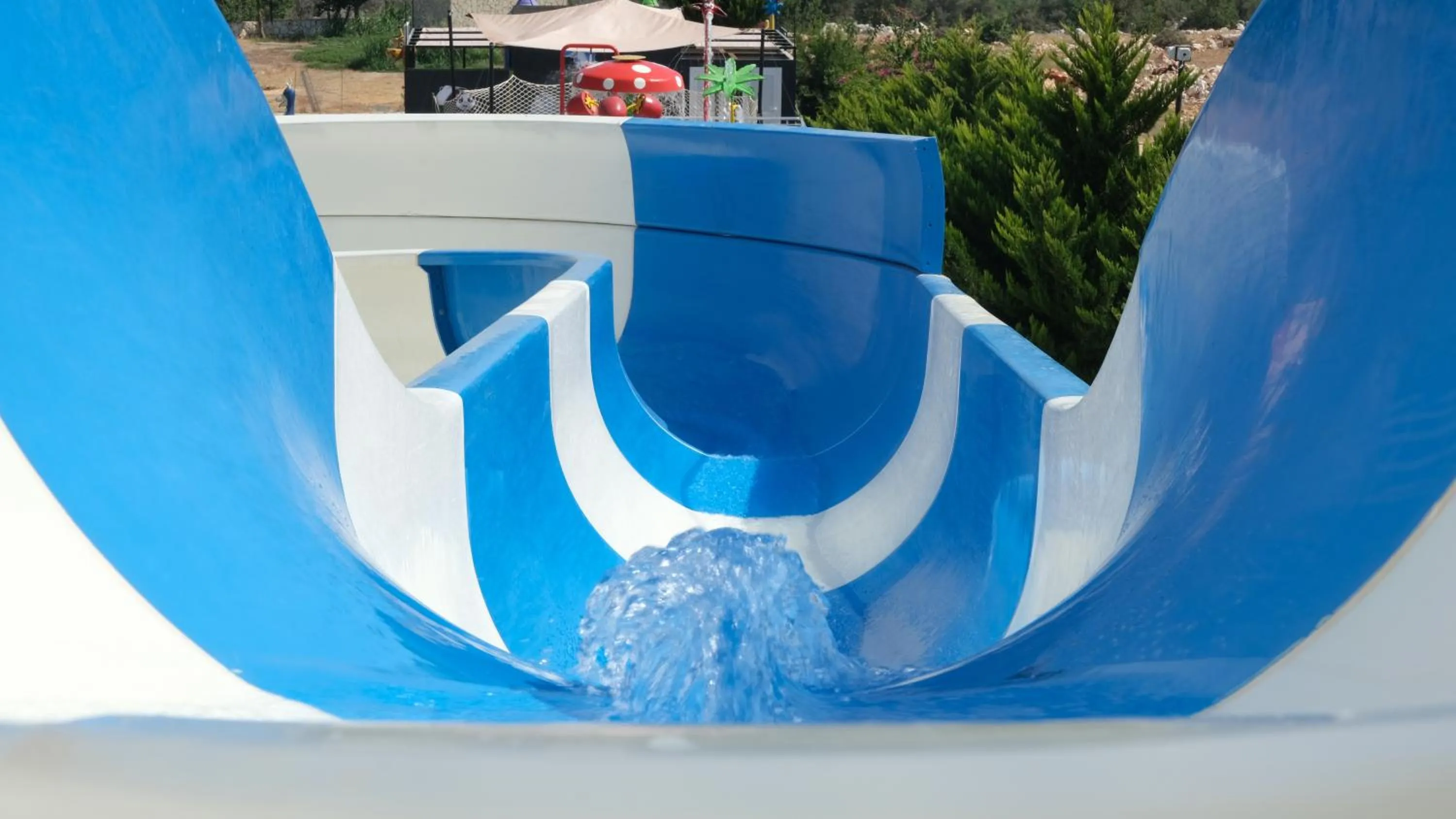 Swimming pool in Ramada Resort By Wyndham Kizkalesi