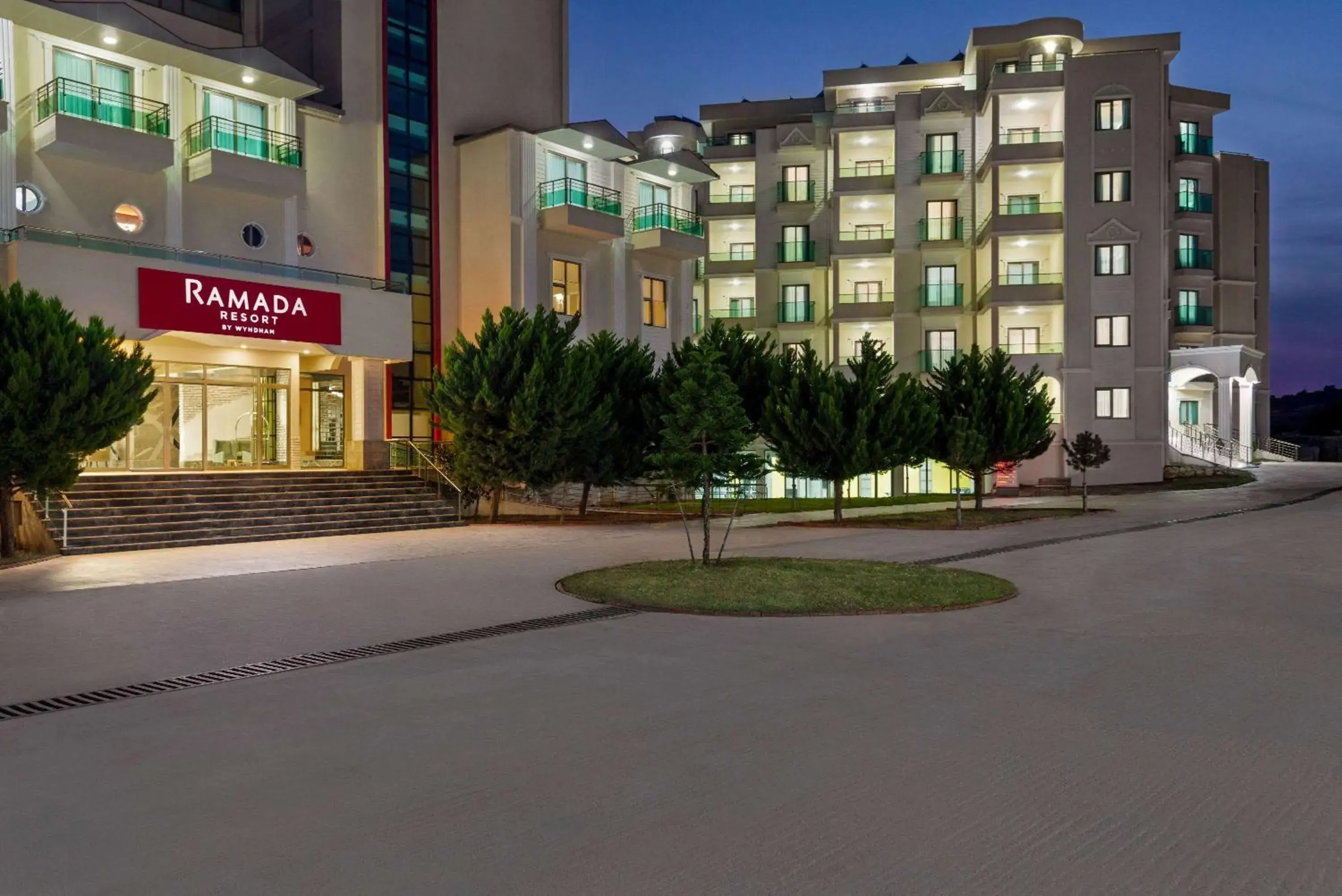 Property building in Ramada Resort By Wyndham Kizkalesi Property building in Ramada Resort By Wyndham Kizkalesi