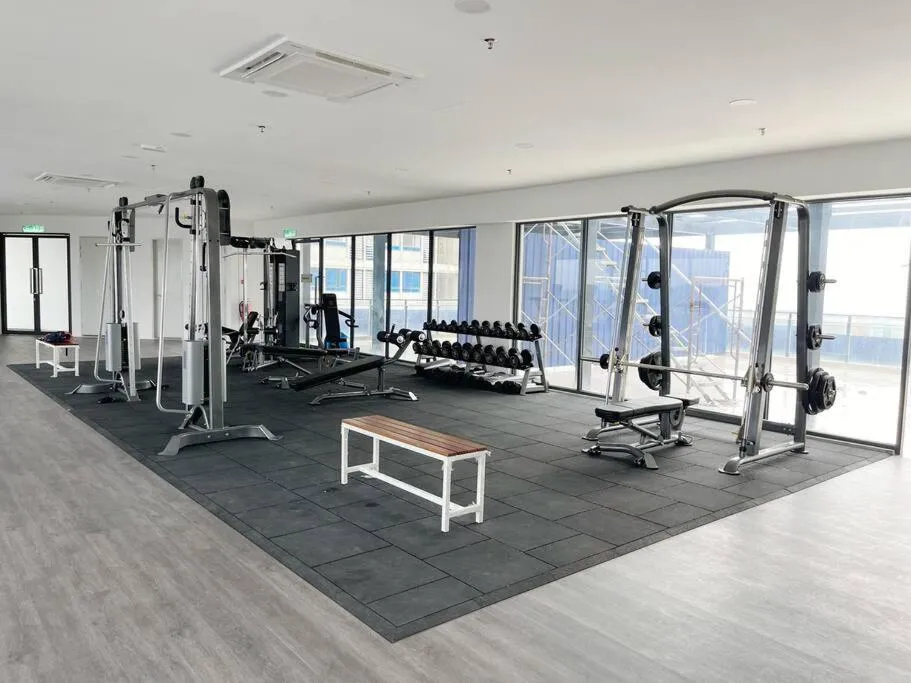 Fitness centre/facilities in Horizon Suite Homestay, KLIA by S&T Homez