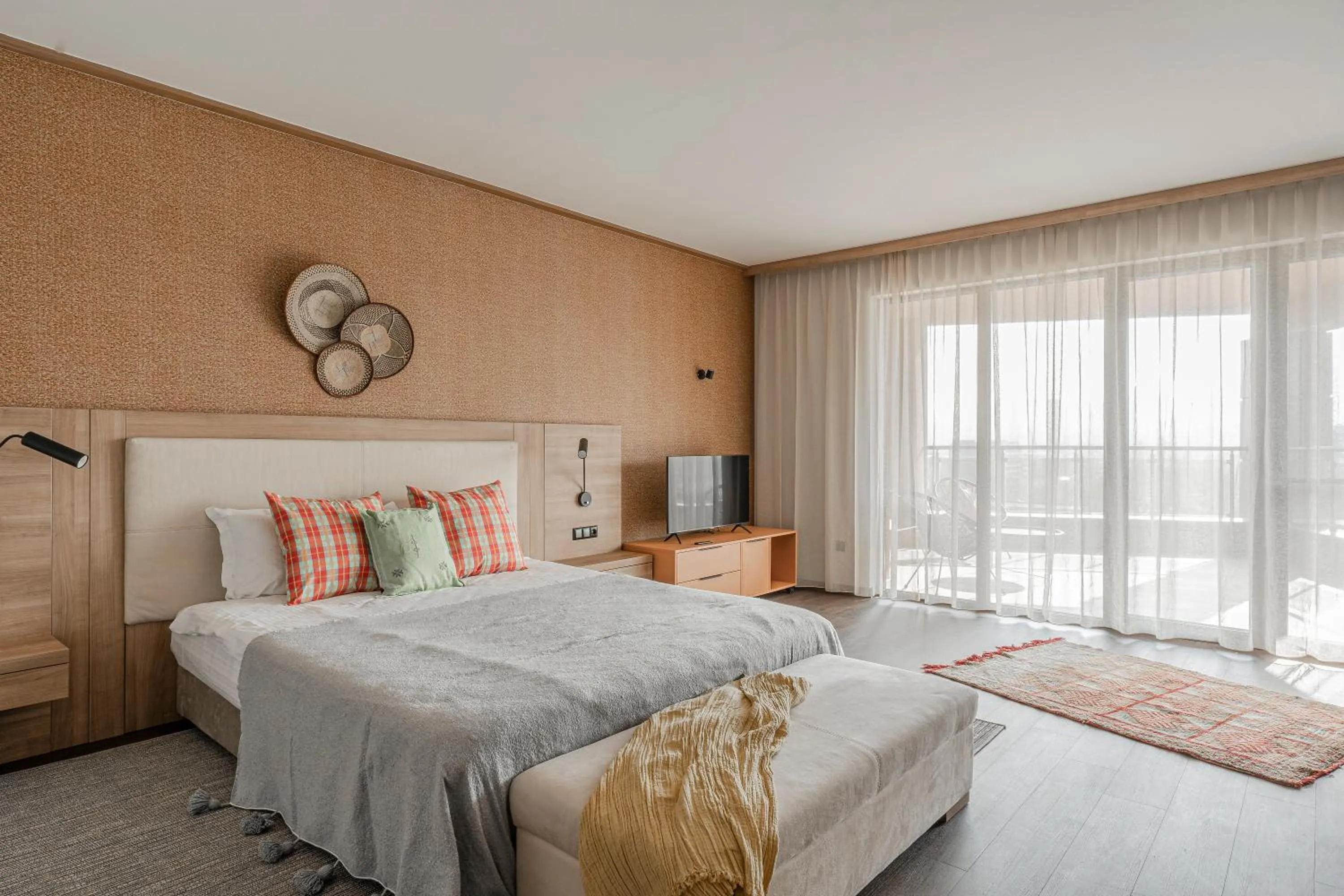 TV and multimedia, Bed in WN LAB Hotel - Stay where Christmas magic lives