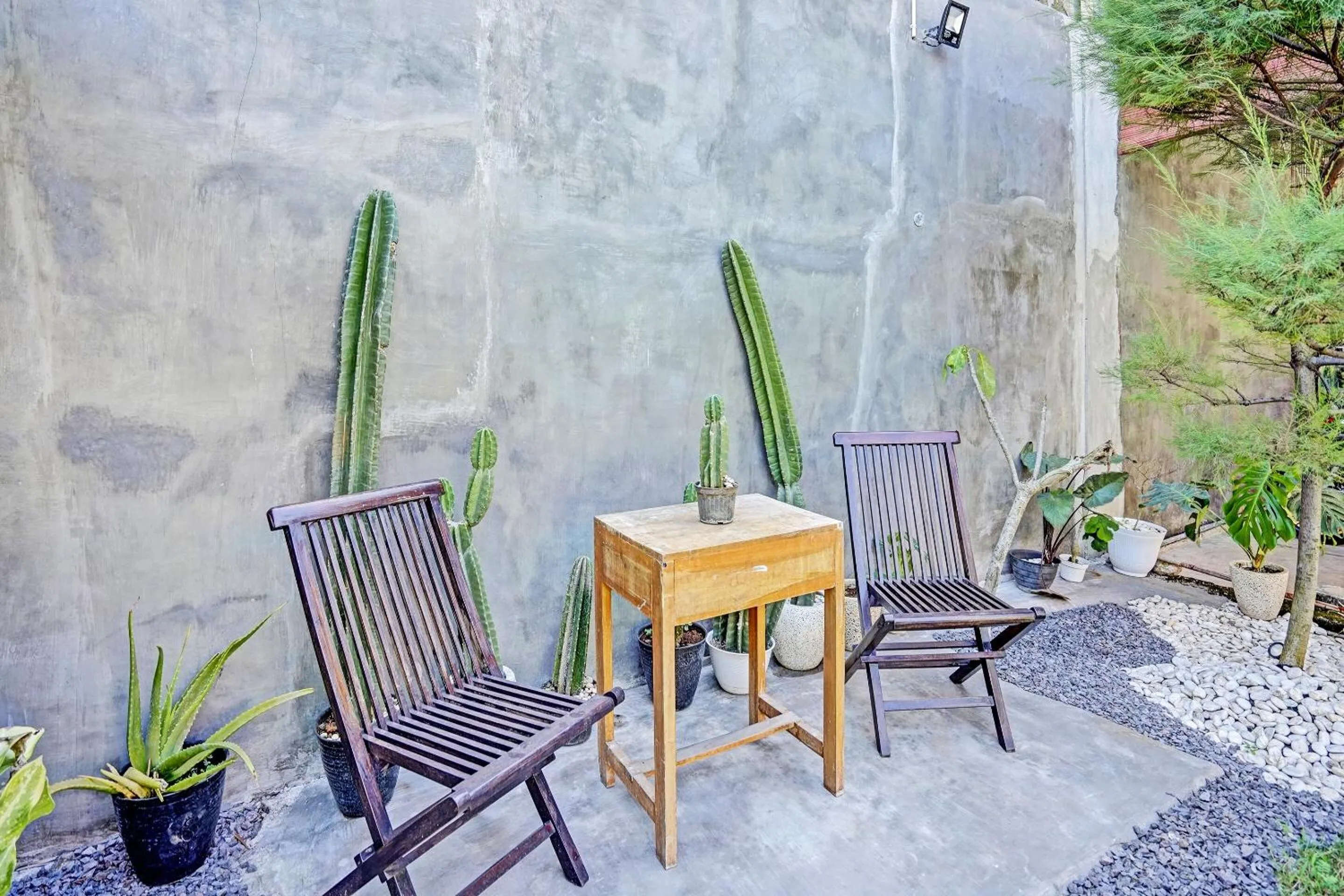 Lobby or reception in Hotel O Reva Residence Syariah