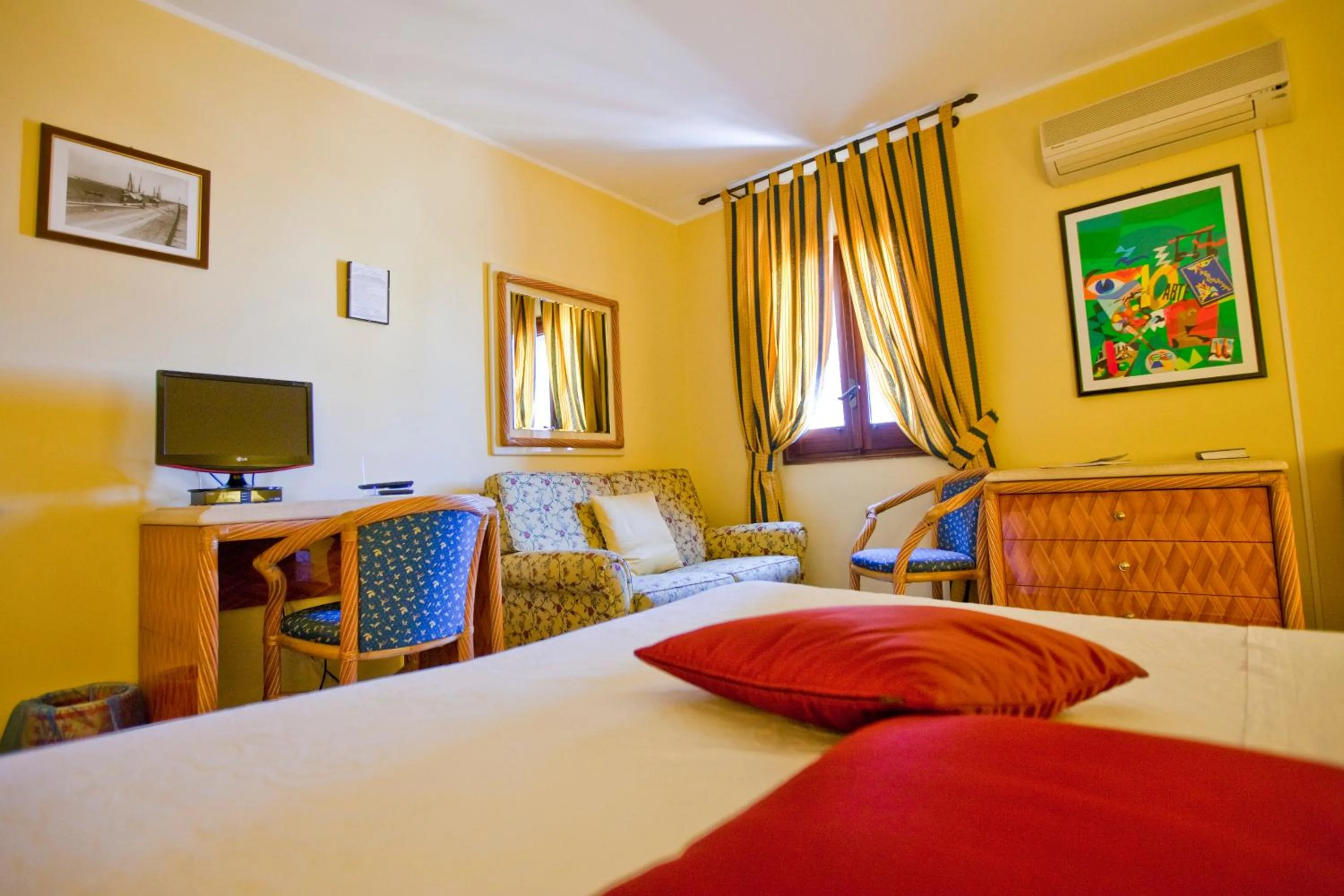 Decorative detail, Bed in Hotel Elimo