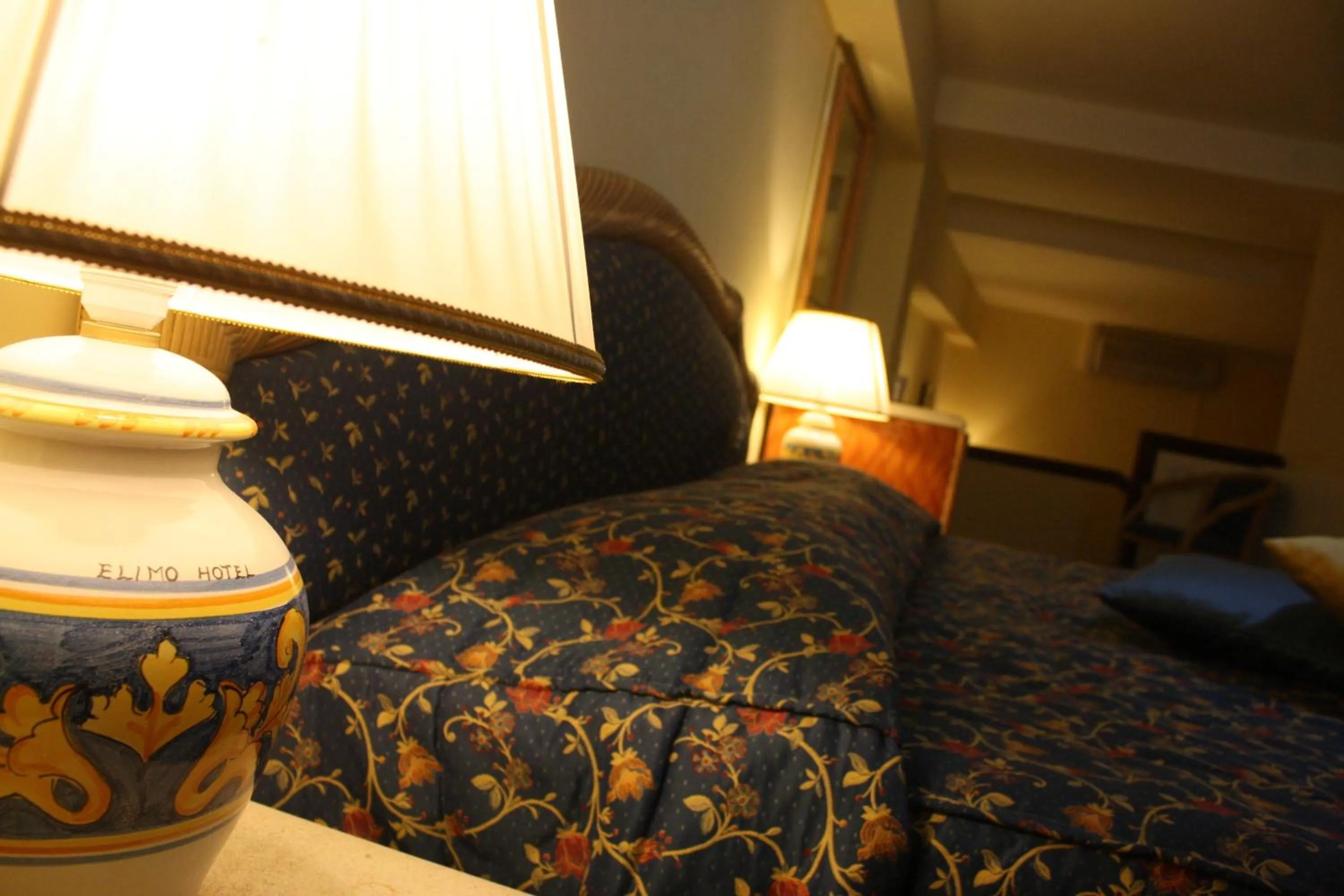 Decorative detail, Bed in Hotel Elimo