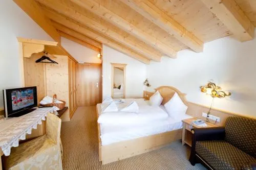 Hotel Gstatsch