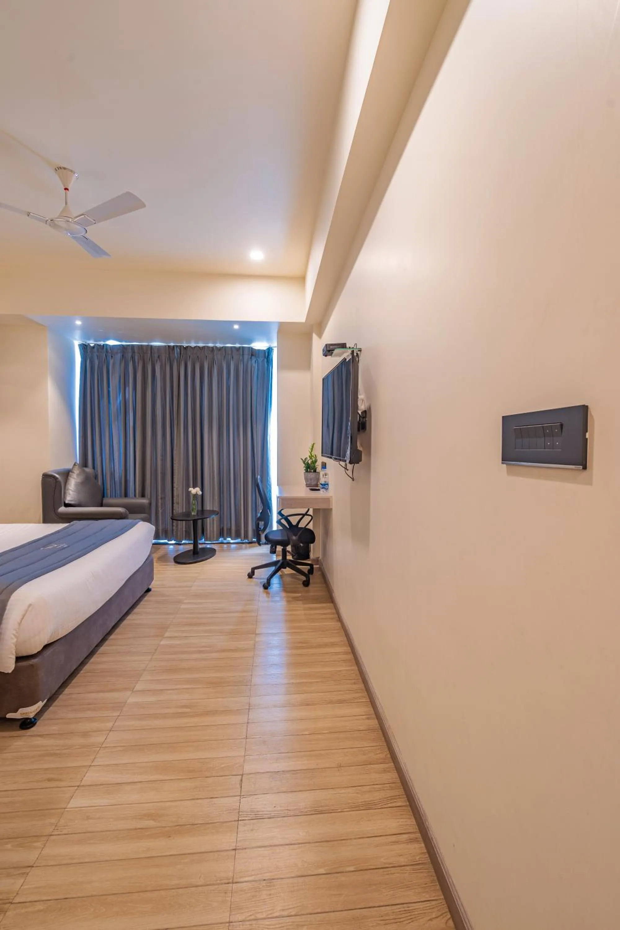 Seating area, Bed in REPUBLIC INN