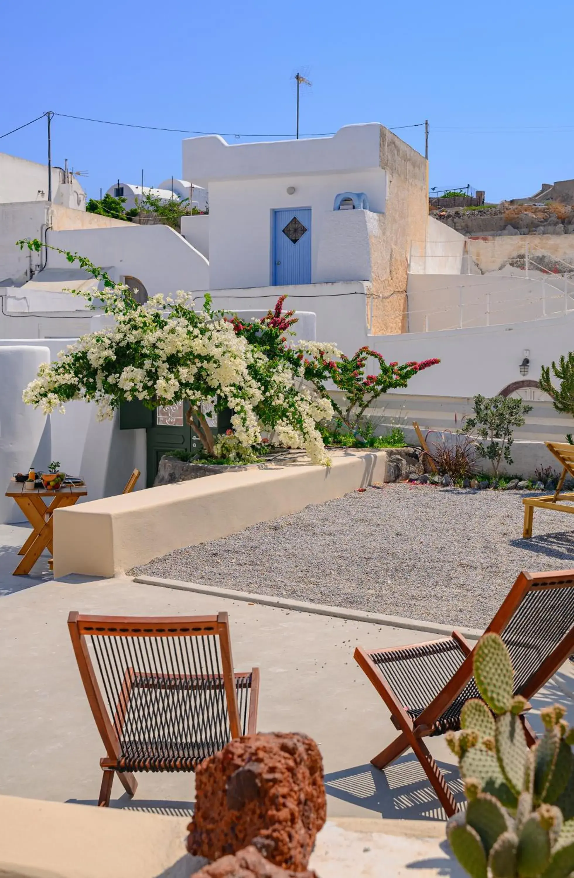 Garden view in Elements Cave Suites Garden view in Elements Cave Suites