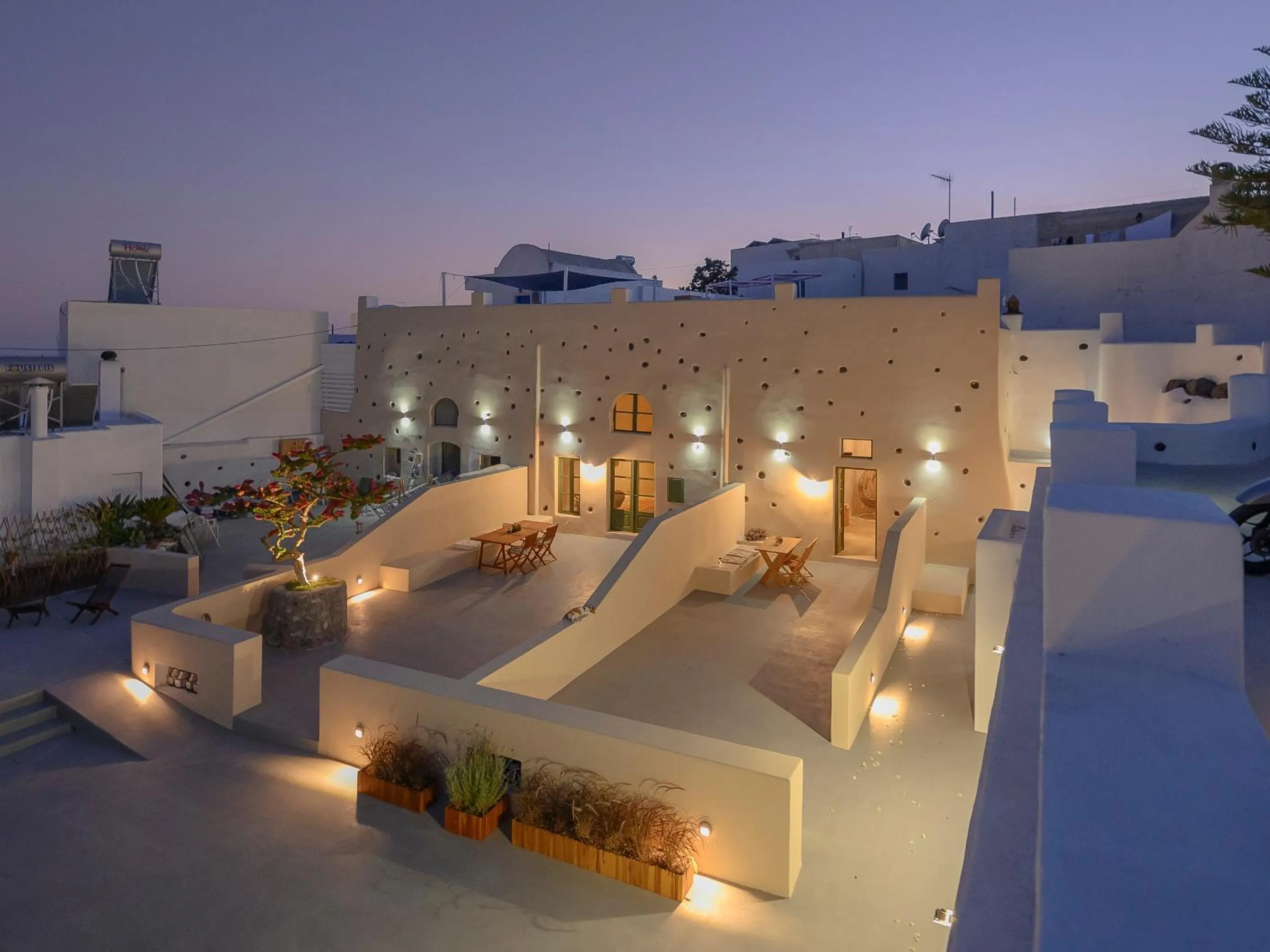 Property building in Elements Cave Suites