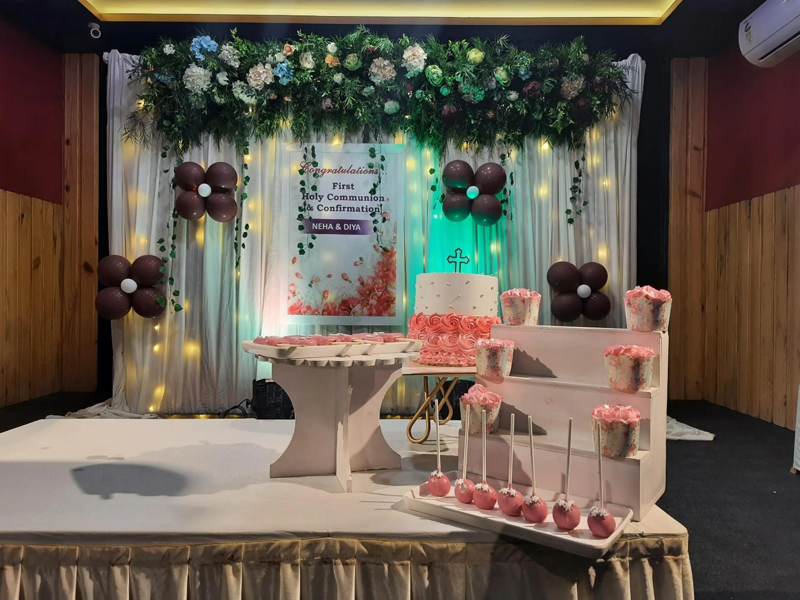 Banquet/Function facilities in Emerald Royal Residency