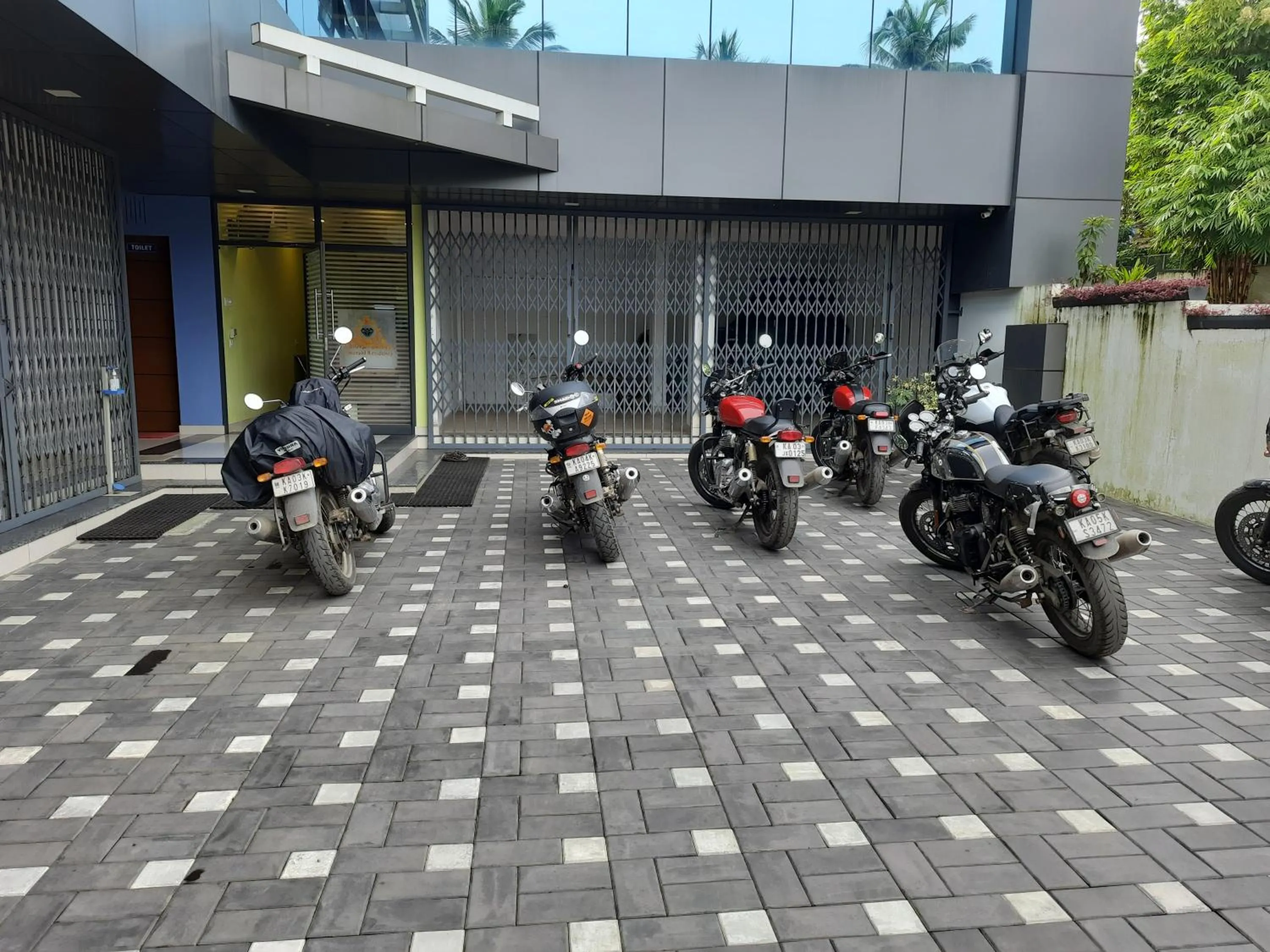 Parking in Emerald Royal Residency