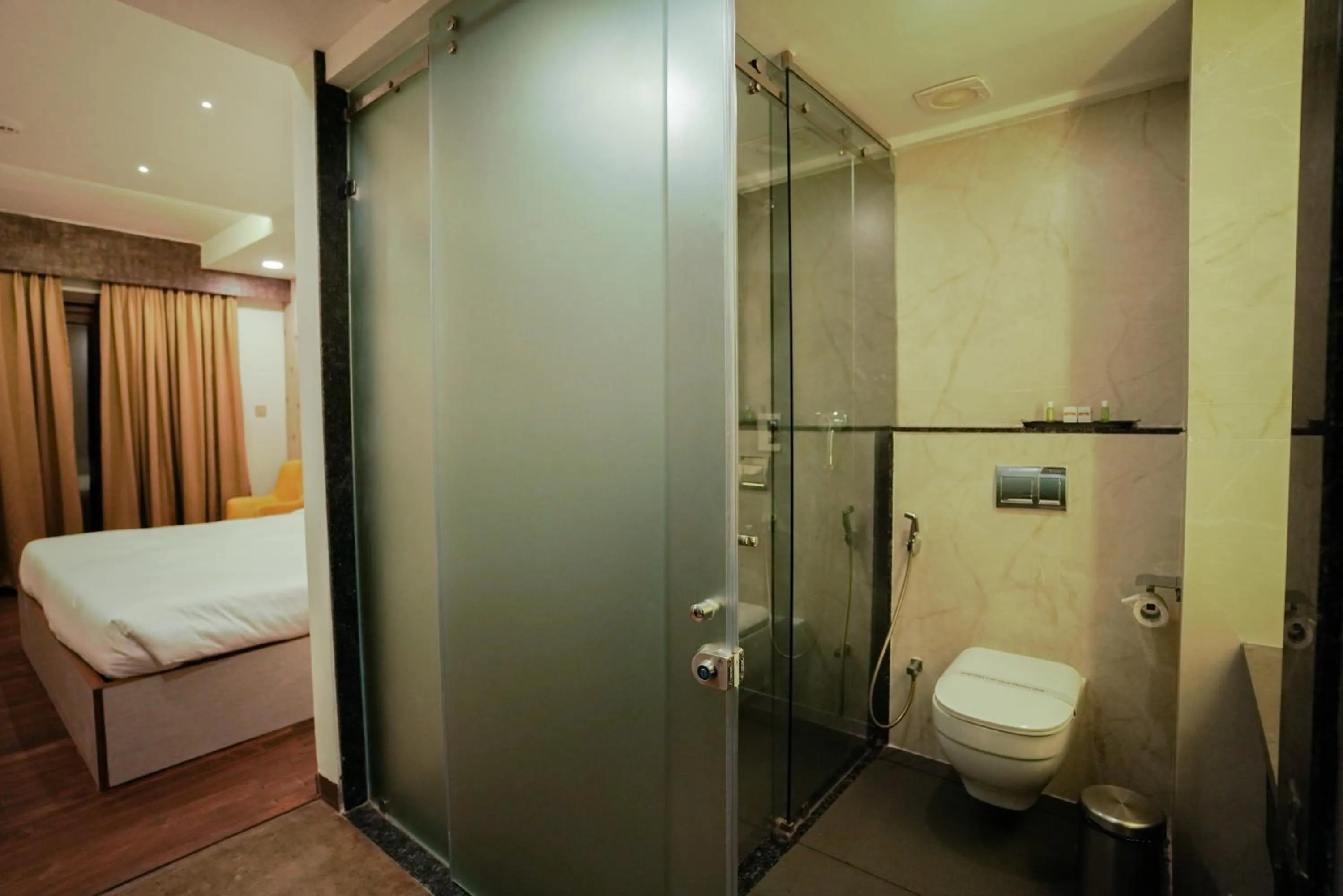 Photo of the whole room in Royal Ritz