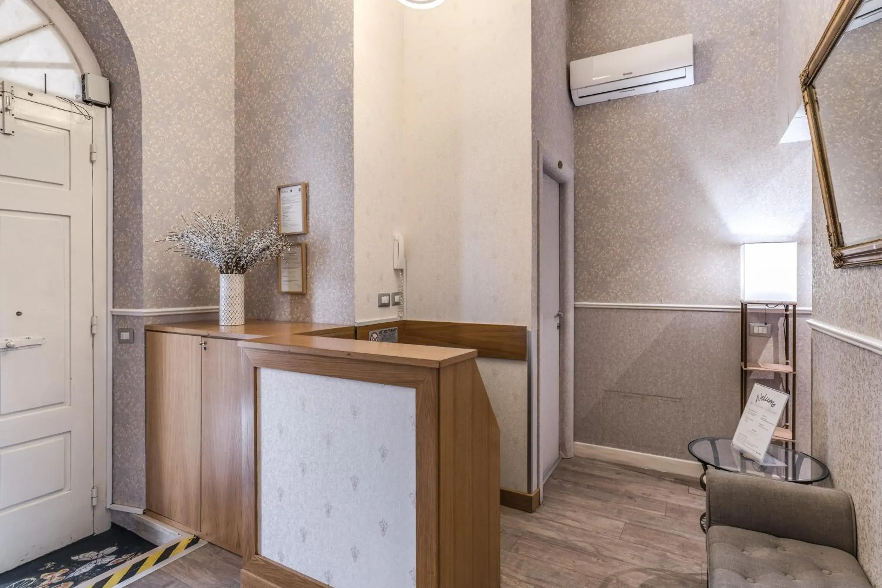 Lobby or reception in Auditorium Mecenate Lobby or reception in Auditorium Mecenate