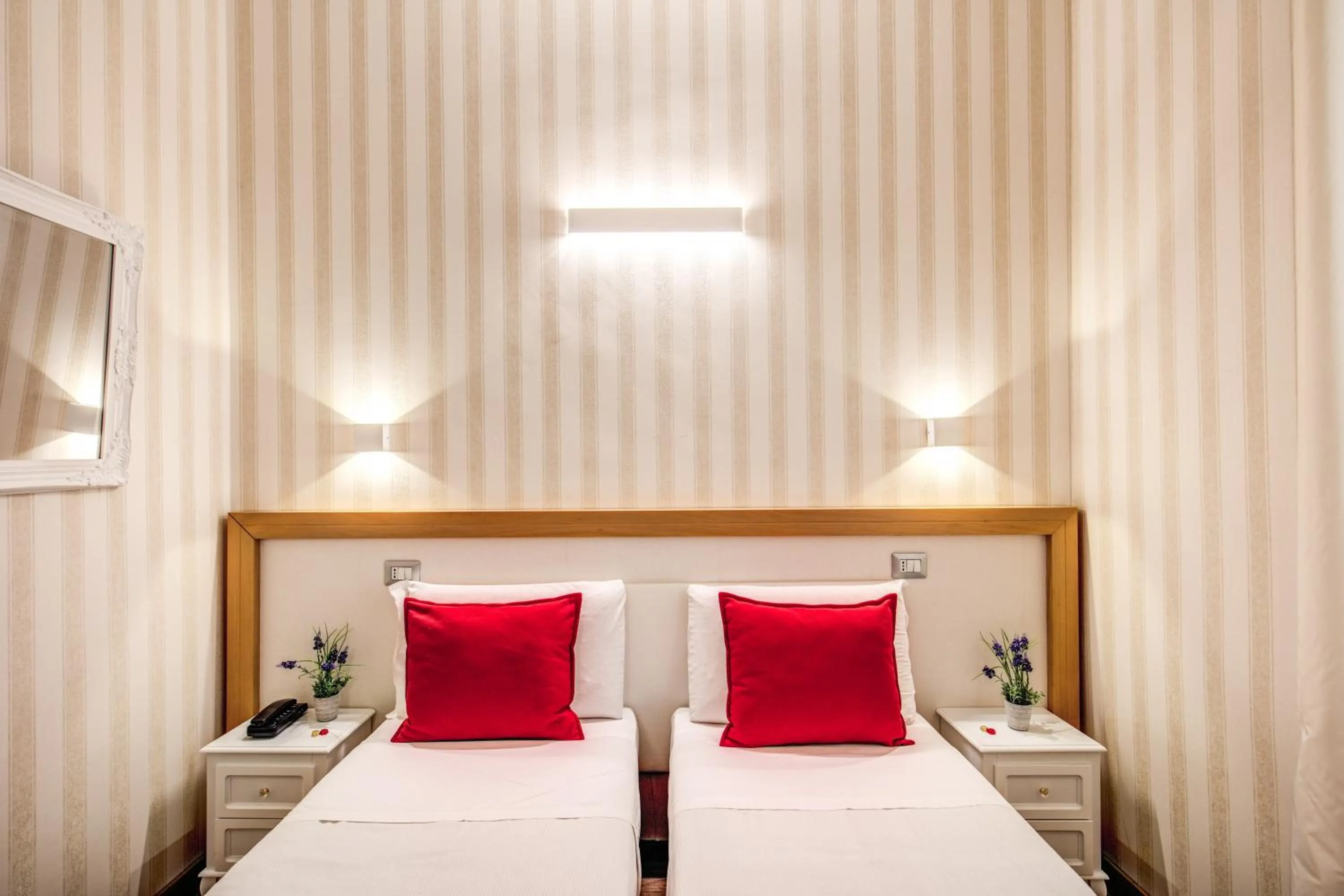 Bed in Auditorium Mecenate