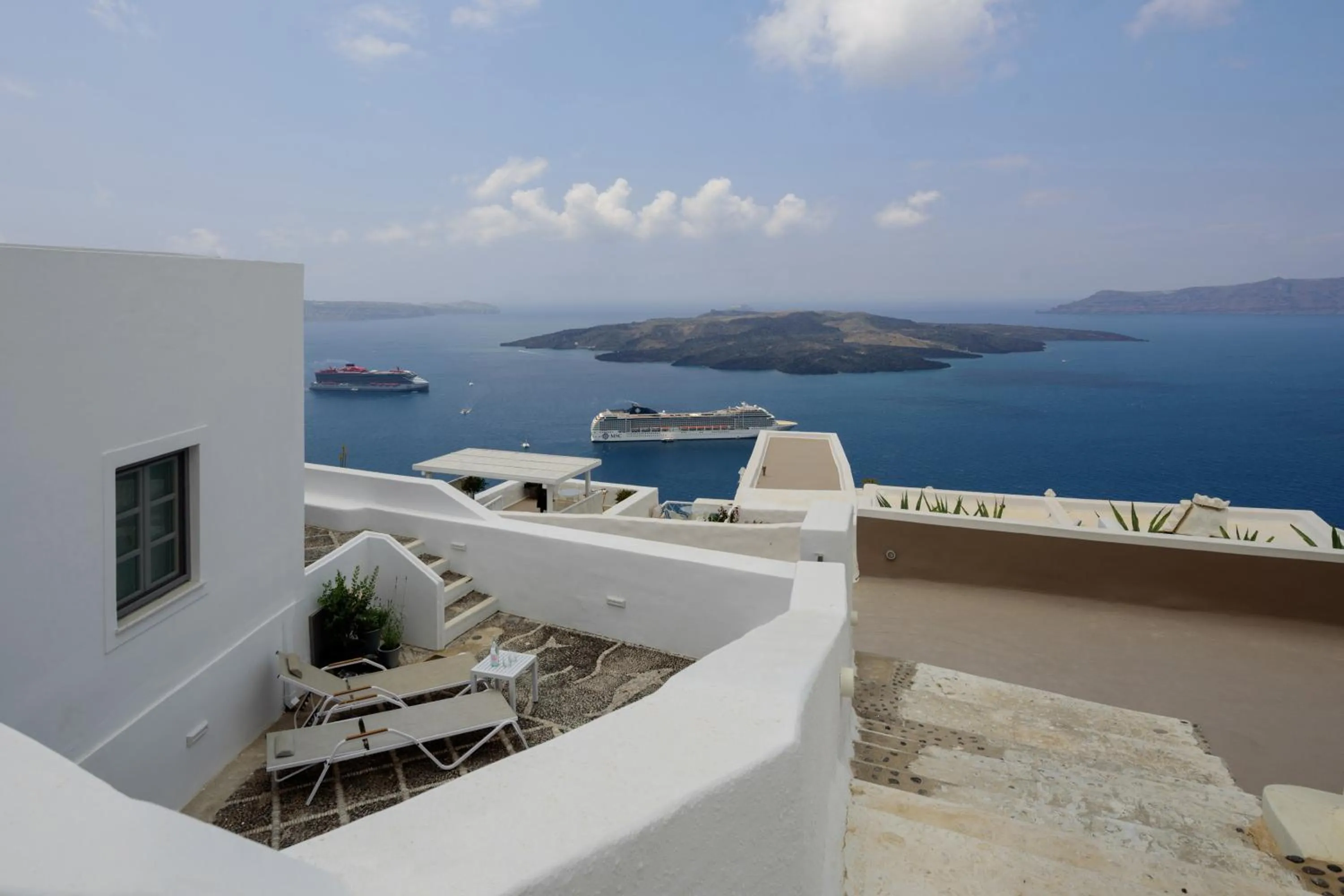 Property building in Anemos Family Suites