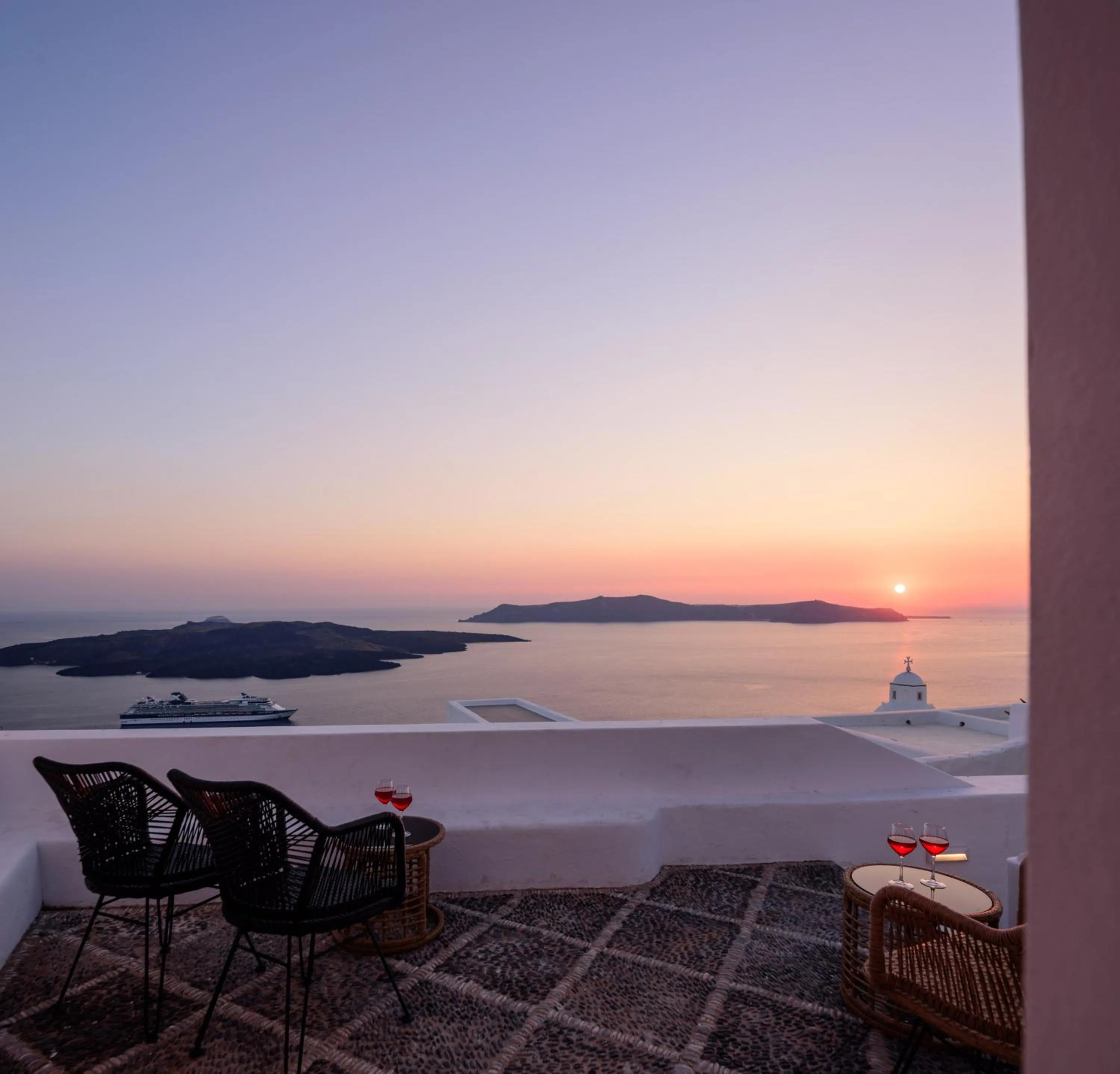 Anemos Family Suites