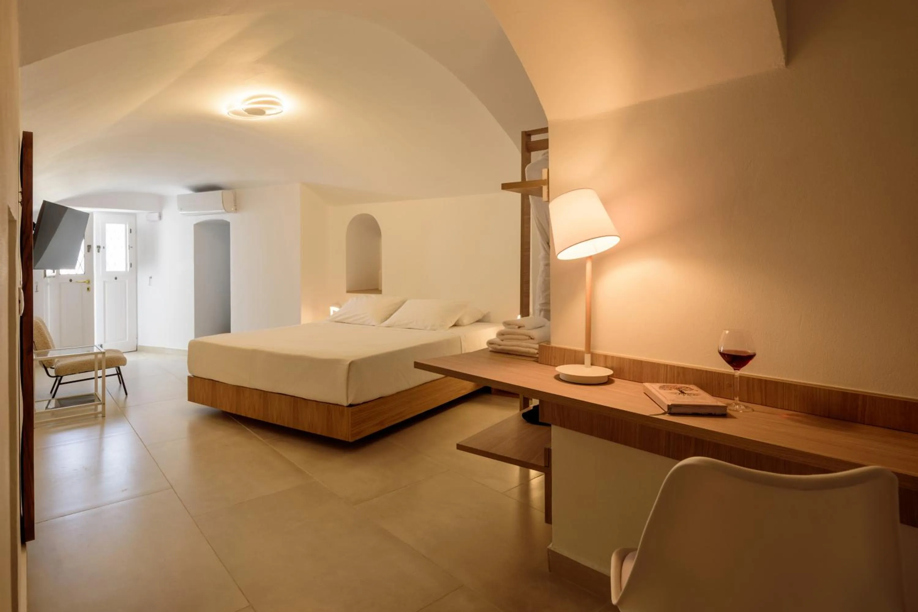 Bed in Anemos Family Suites