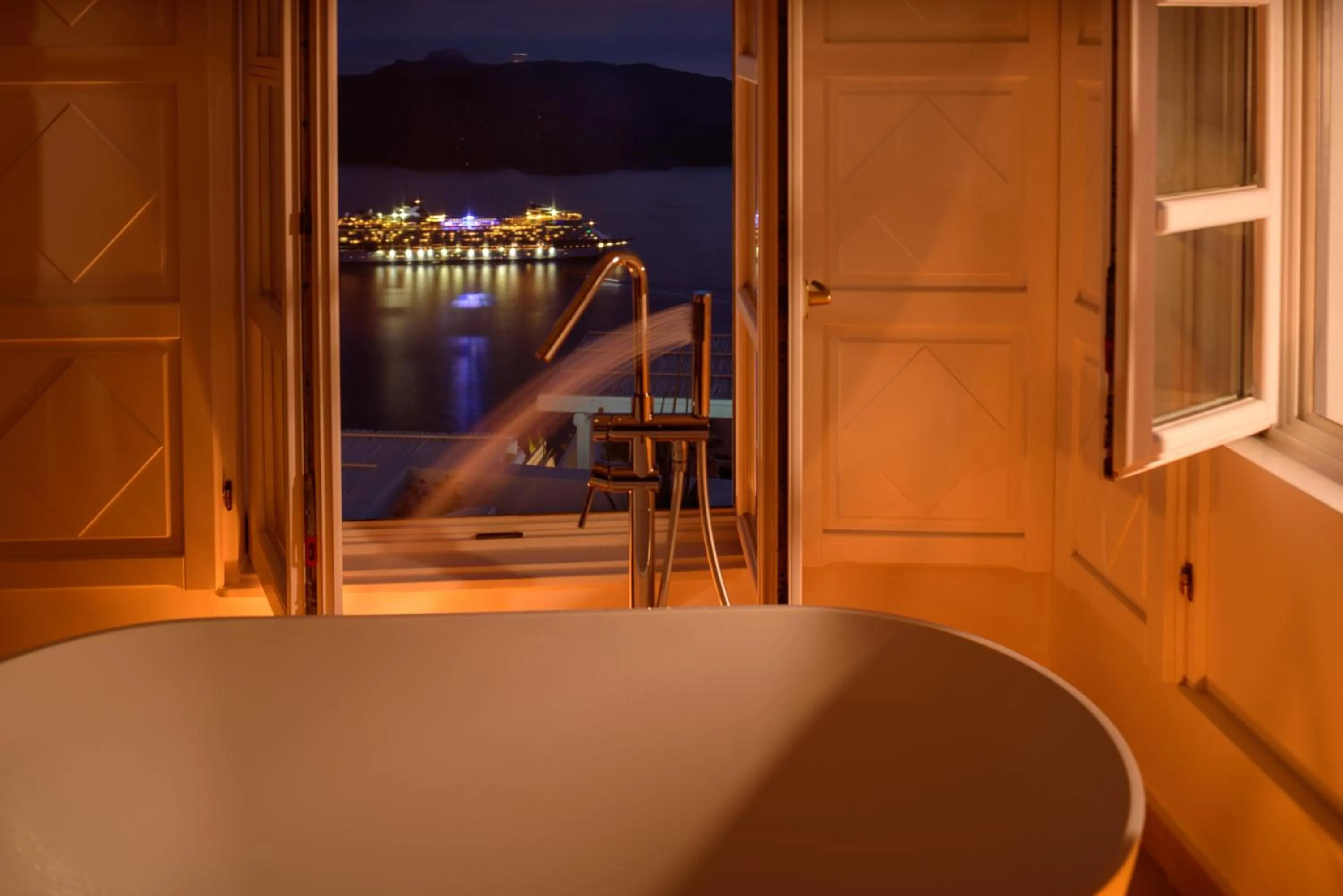 Anemos Family Suites