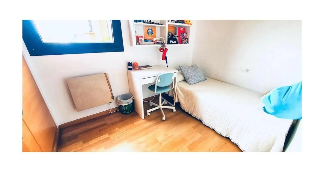 Bed in Lovely penthouse condo with pool