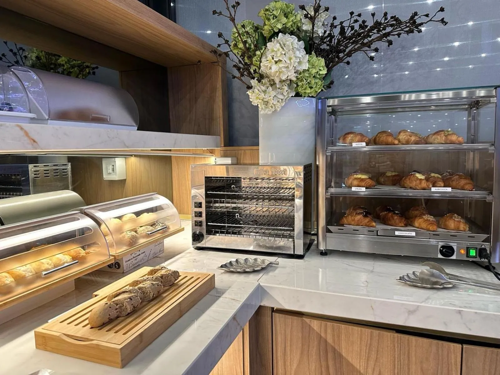 Breakfast in Hotel Bolzano