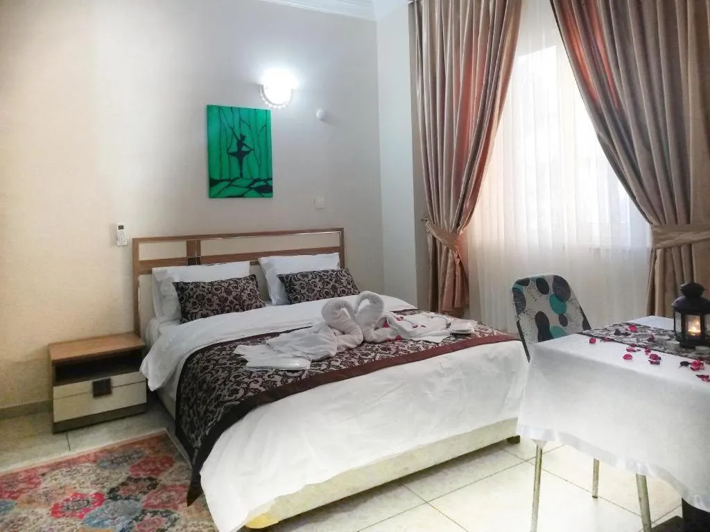 Bed in Yağız İndigo Blue