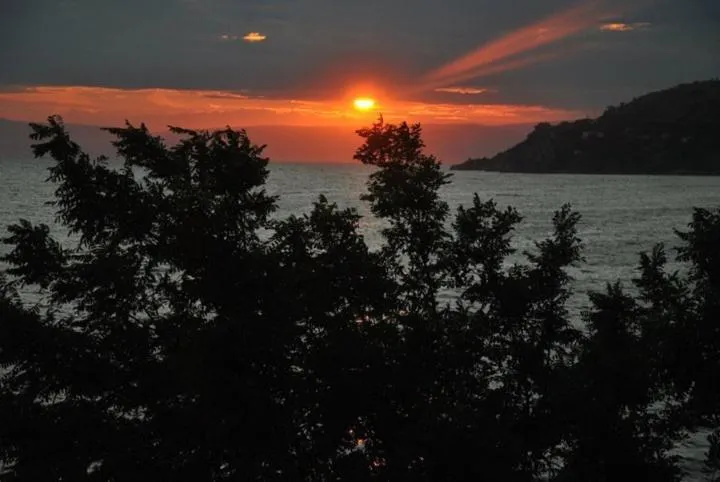 Sunset in Mola Hotel