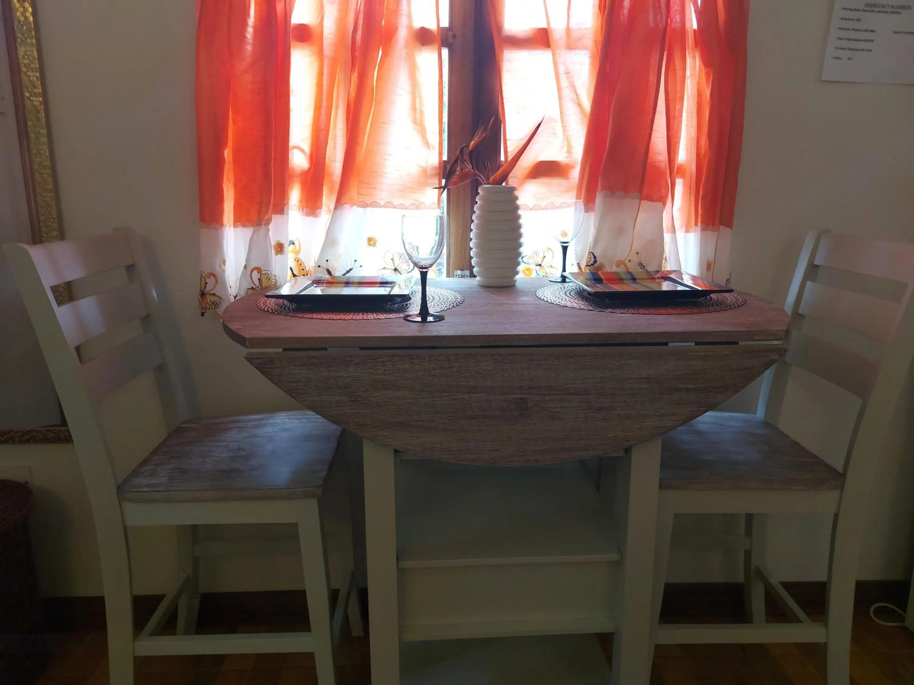 Dining area in Amazing Beach View Apartments