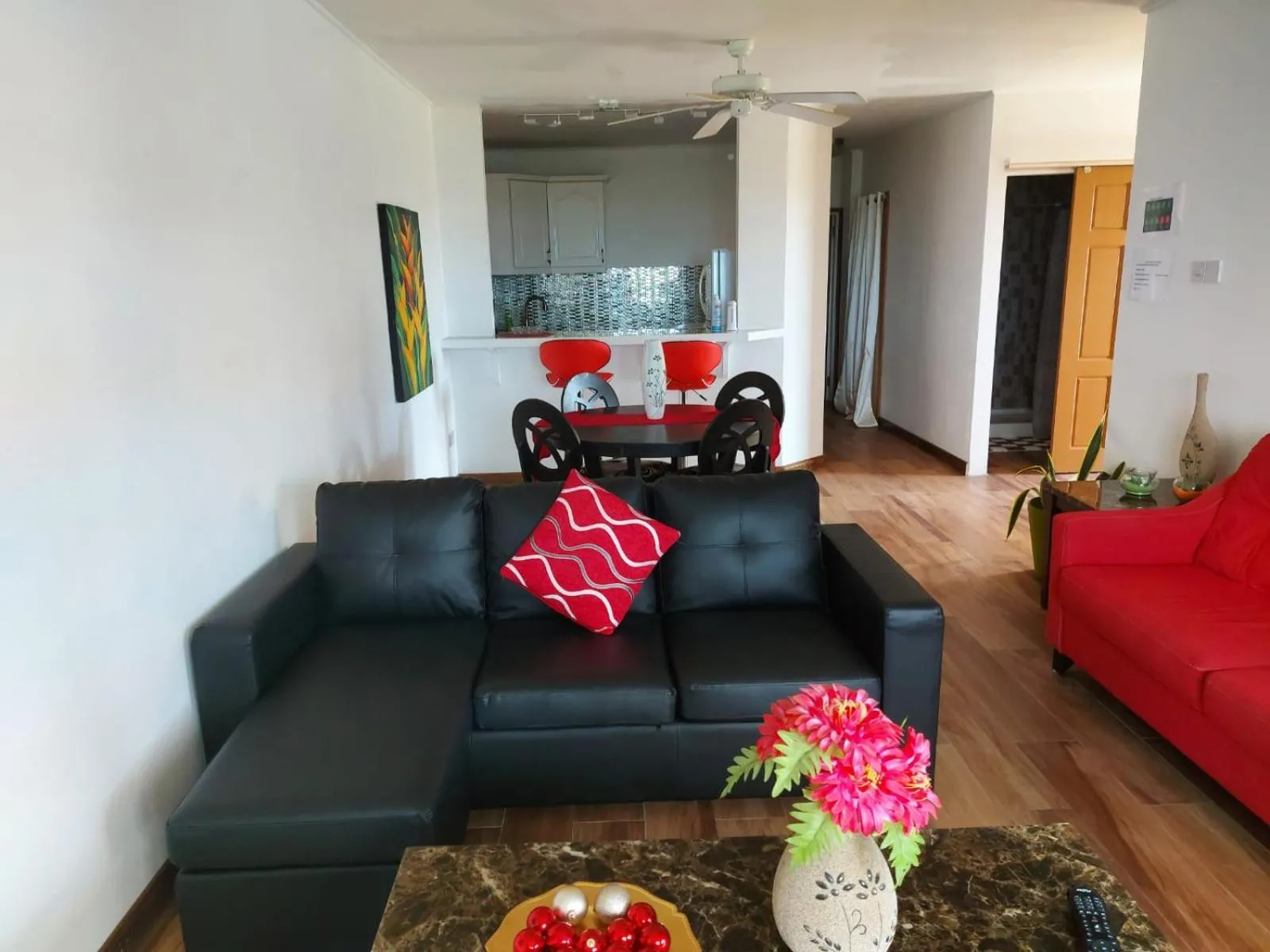 Kitchen or kitchenette in Amazing Beach View Apartments