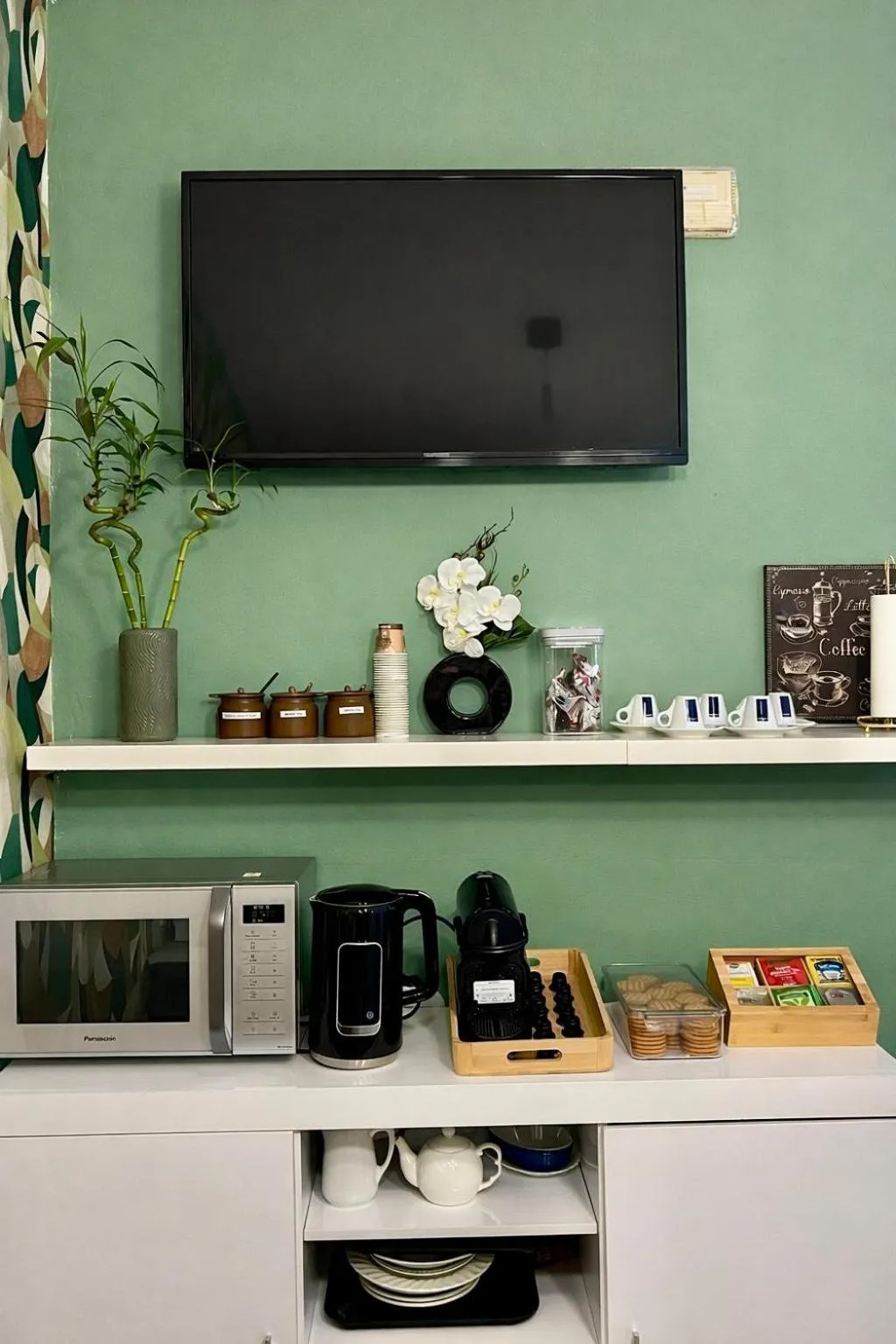 Restaurant/places to eat in Hotel Aurelia Milano Centrale