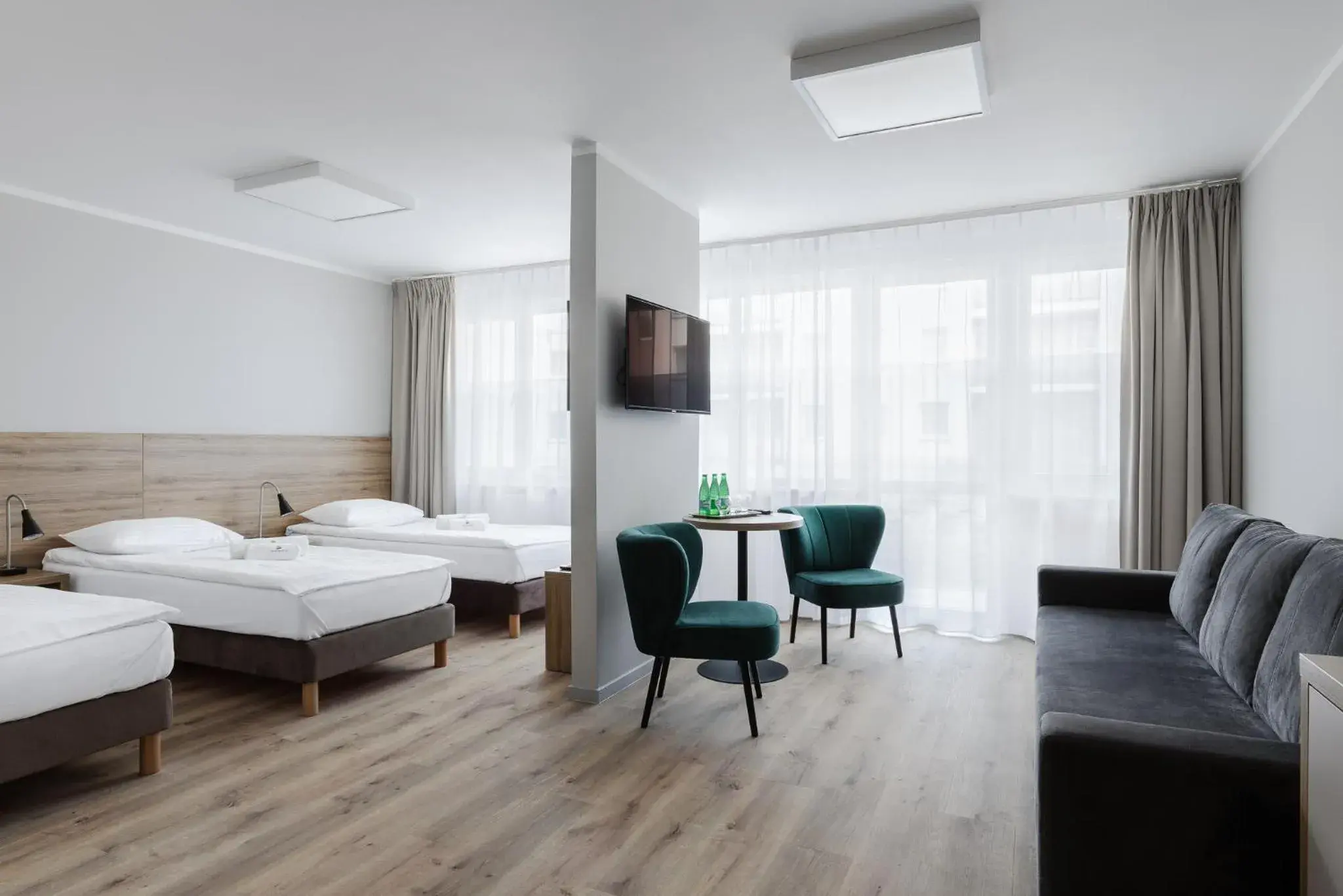 Property building, Bed in Interferie Dąbki SU Argentyt Property building, Bed in Interferie Dąbki SU Argentyt