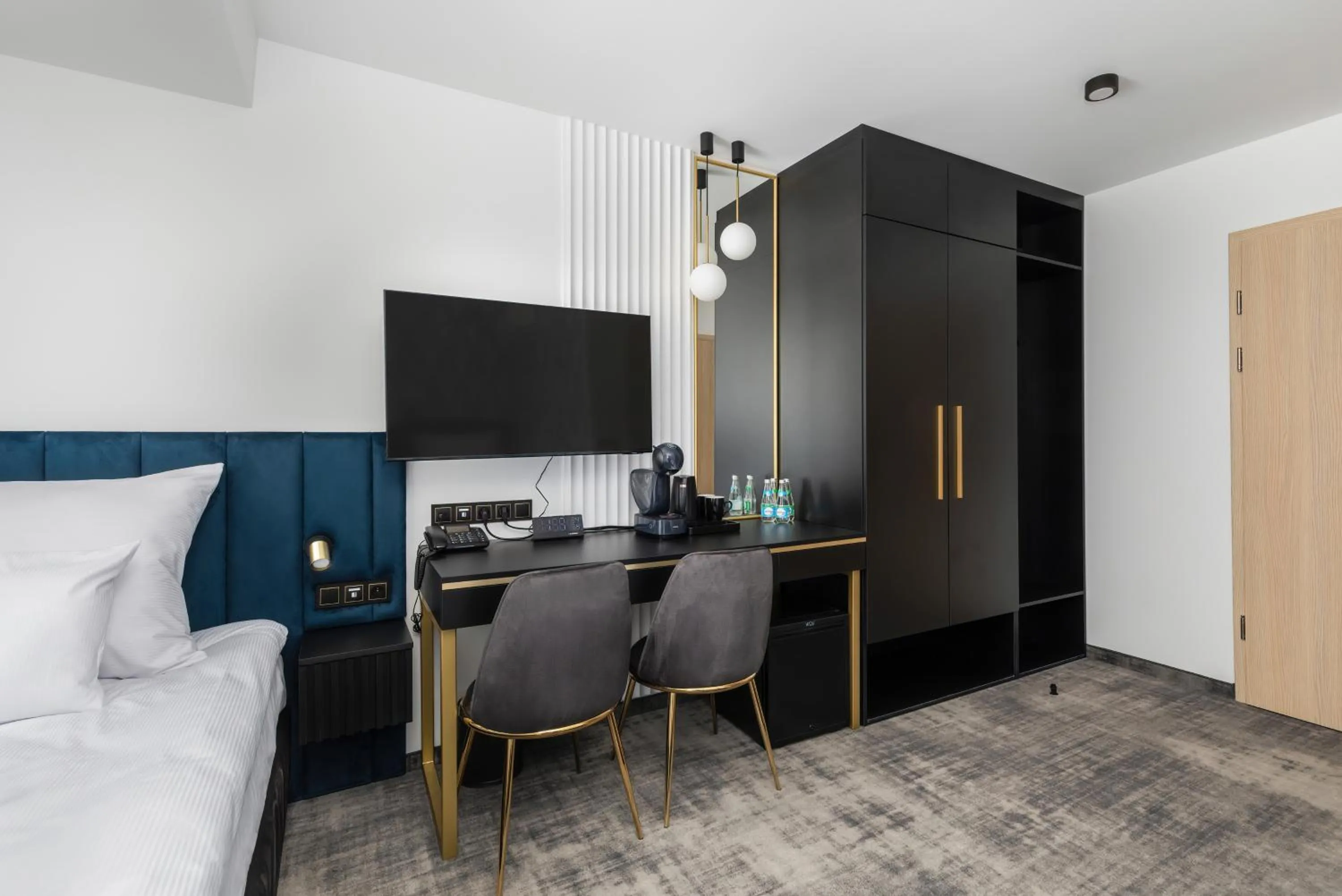 Photo of the whole room, Bed in Interferie Dąbki SU Argentyt