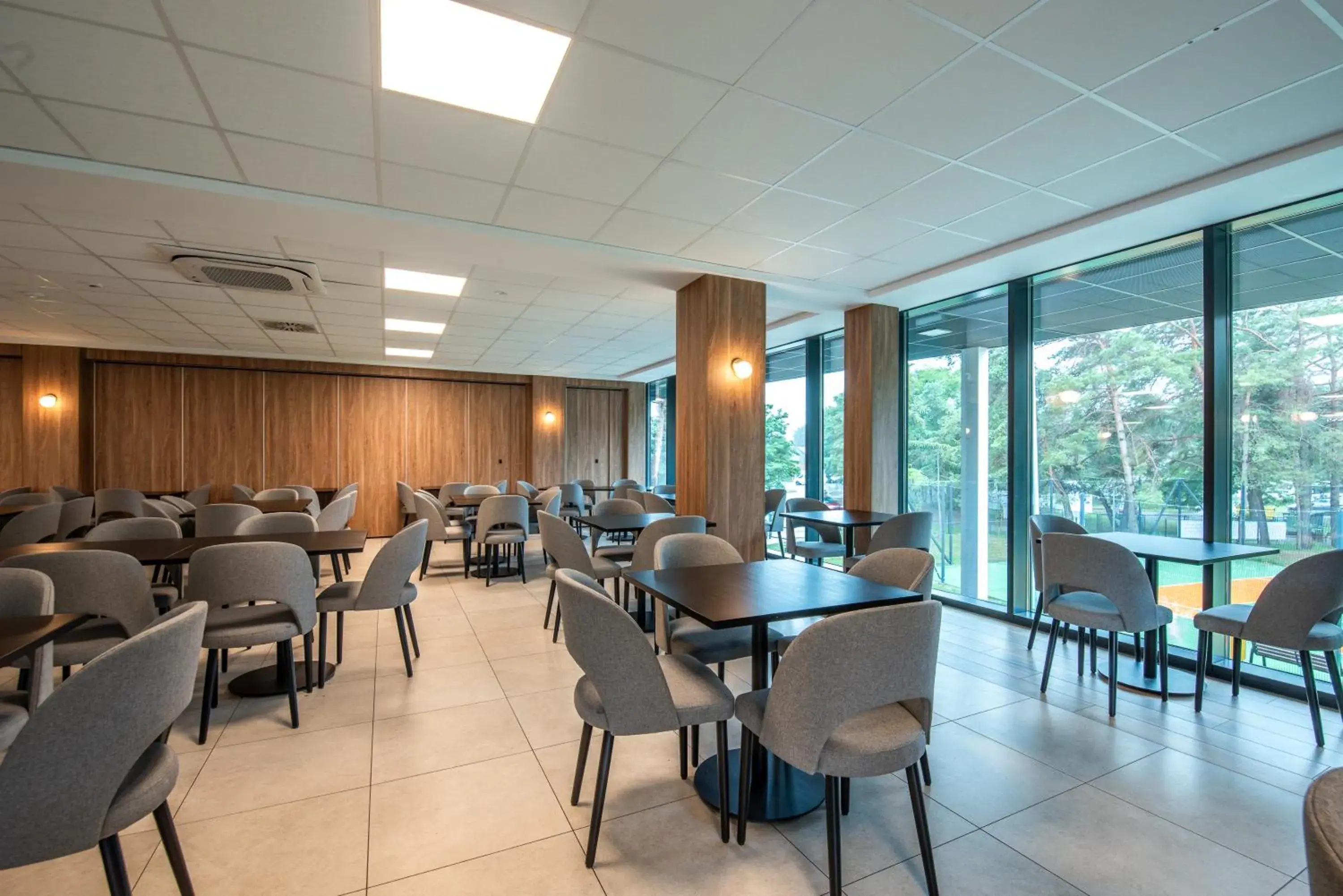 Restaurant/places to eat in Interferie Dąbki SU Argentyt Restaurant/places to eat in Interferie Dąbki SU Argentyt