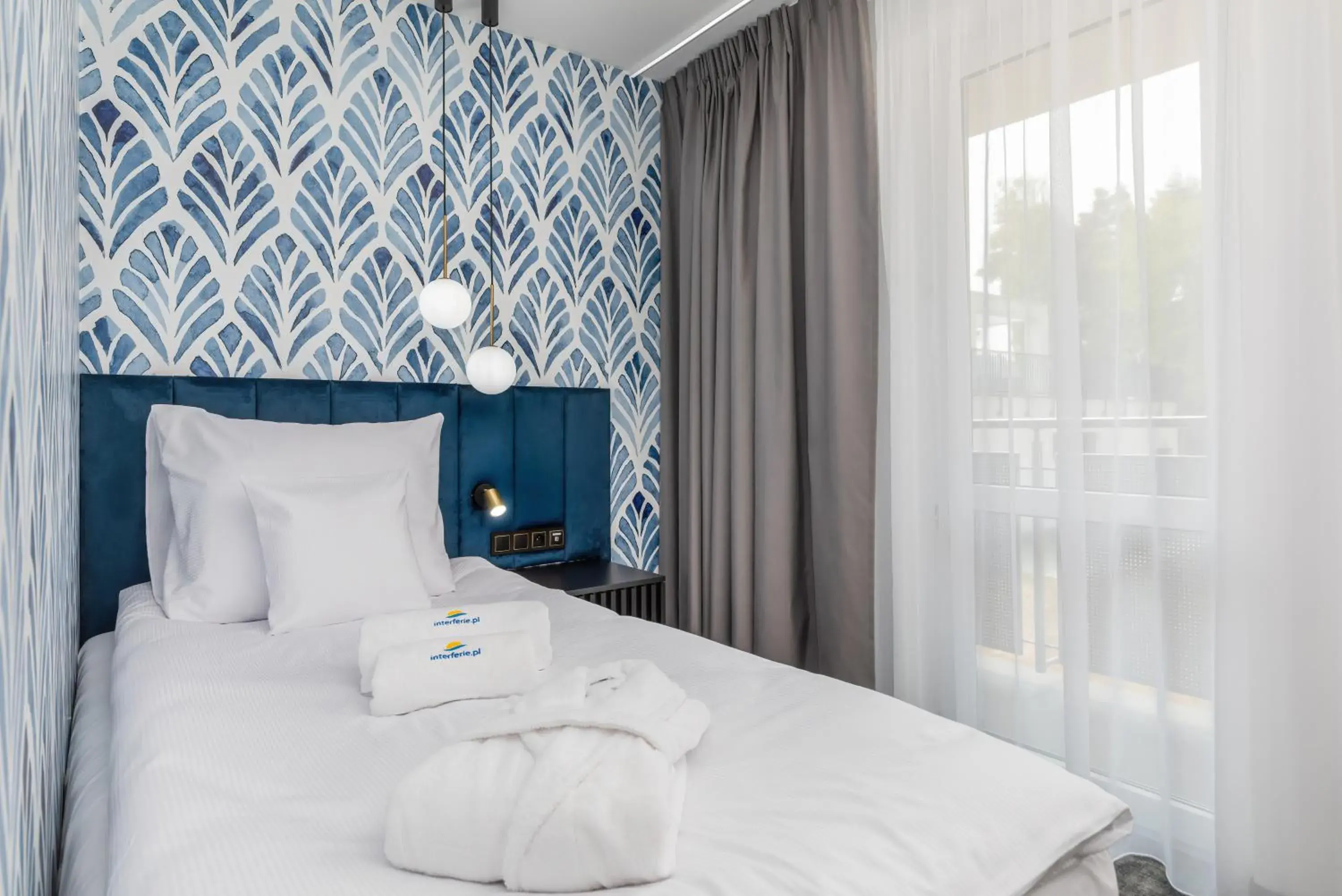 Photo of the whole room, Bed in Interferie Dąbki SU Argentyt Photo of the whole room, Bed in Interferie Dąbki SU Argentyt